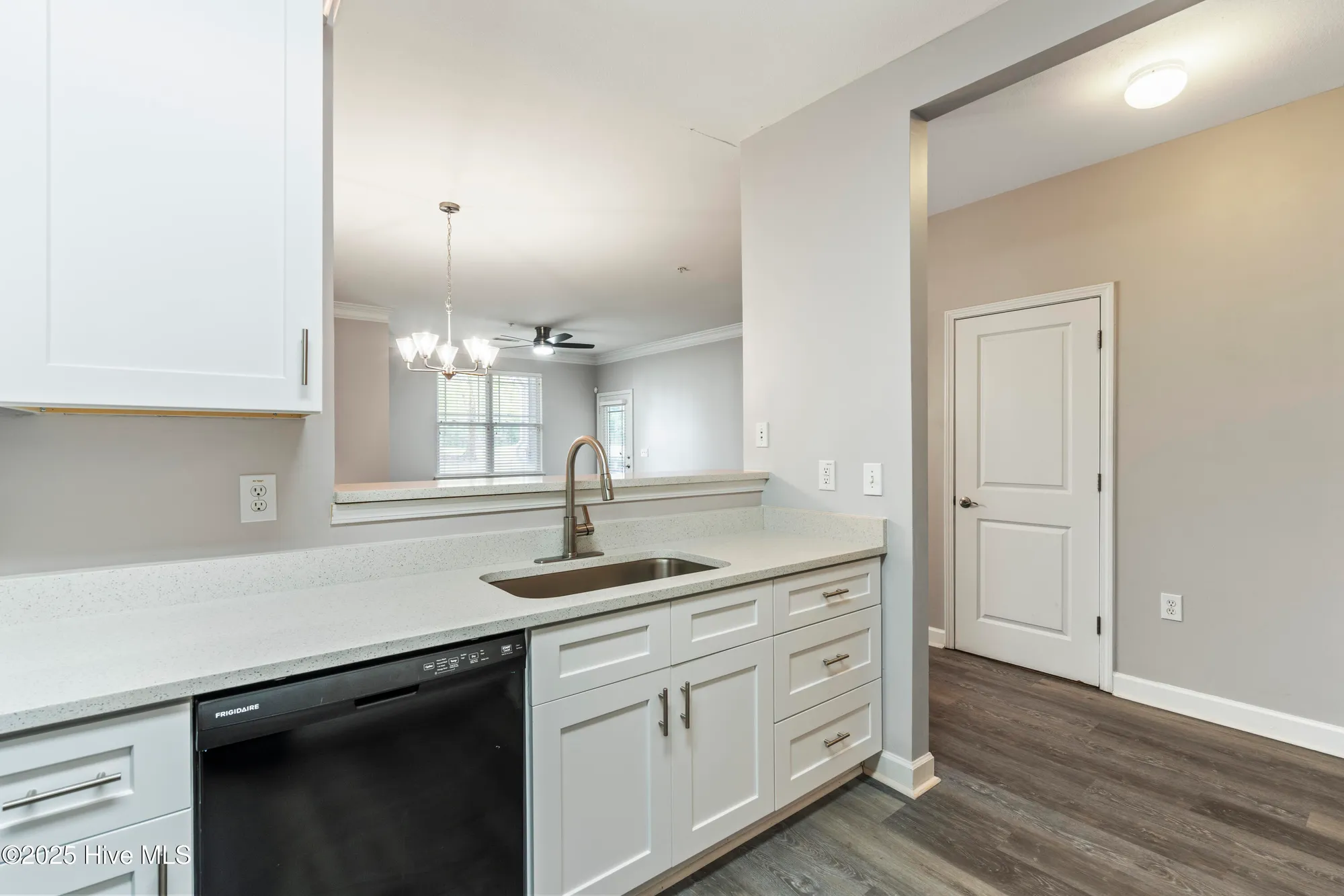 Property Slideshow image 6 of 46 | 250 s crow creek dr 5, Calabash, NC, 28467