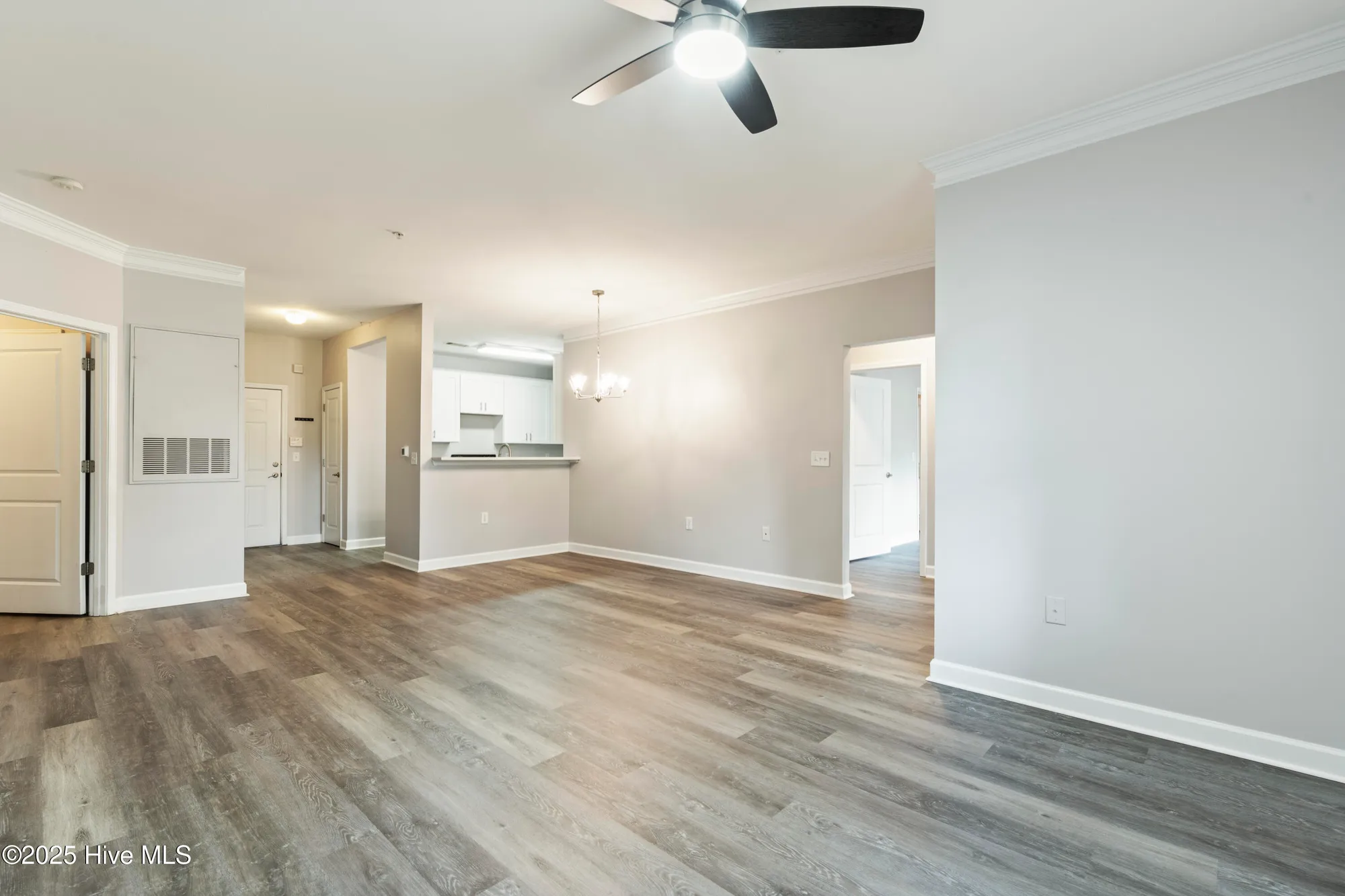 Property Slideshow image 15 of 46 | 250 s crow creek dr 5, Calabash, NC, 28467