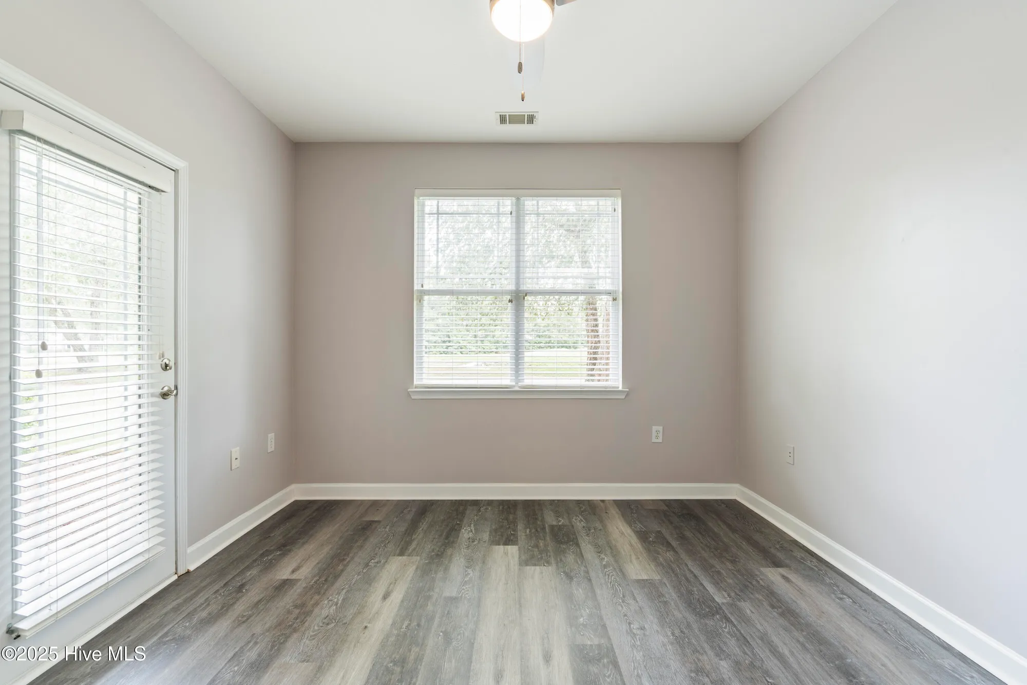 Property Slideshow image 26 of 46 | 250 s crow creek dr 5, Calabash, NC, 28467