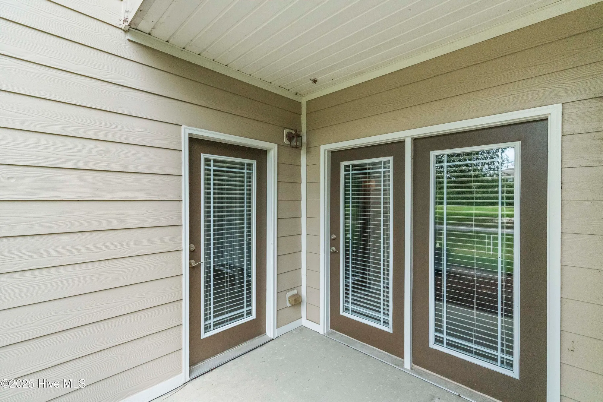 Property Slideshow image 39 of 46 | 250 s crow creek dr 5, Calabash, NC, 28467