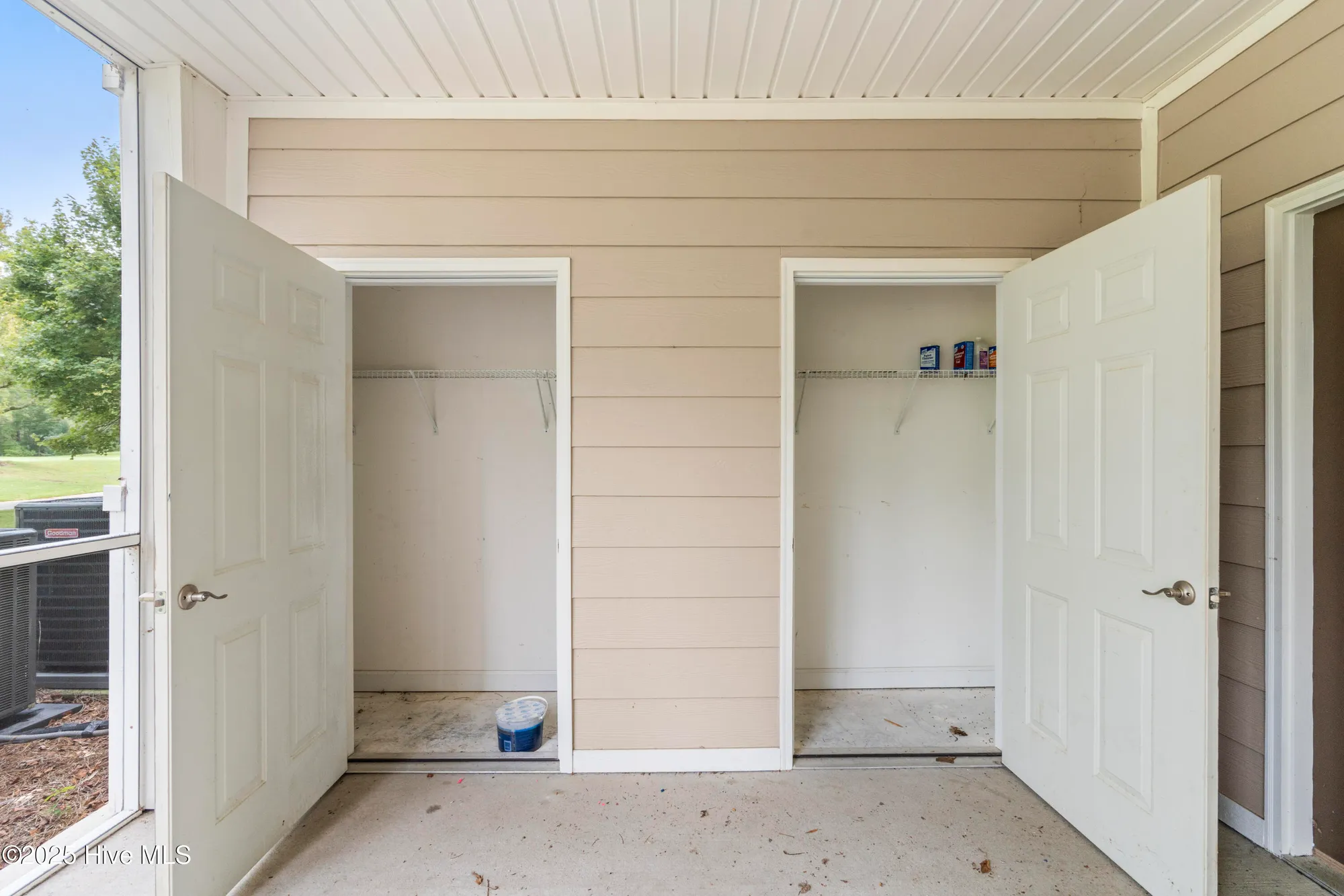 Property Slideshow image 36 of 46 | 250 s crow creek dr 5, Calabash, NC, 28467