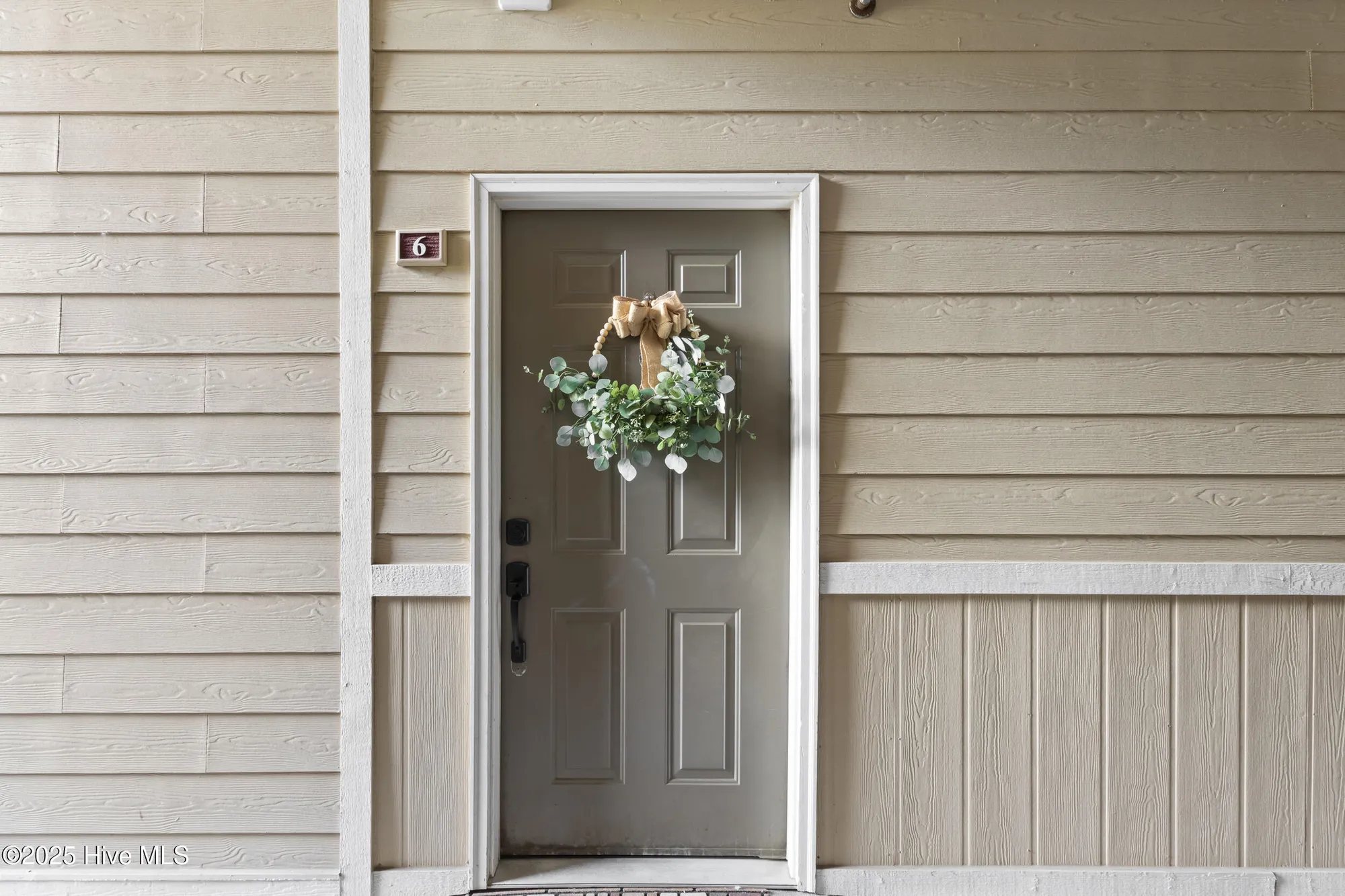 Property Slideshow image 4 of 38 | 221 woodlands way 6, Calabash, NC, 28467