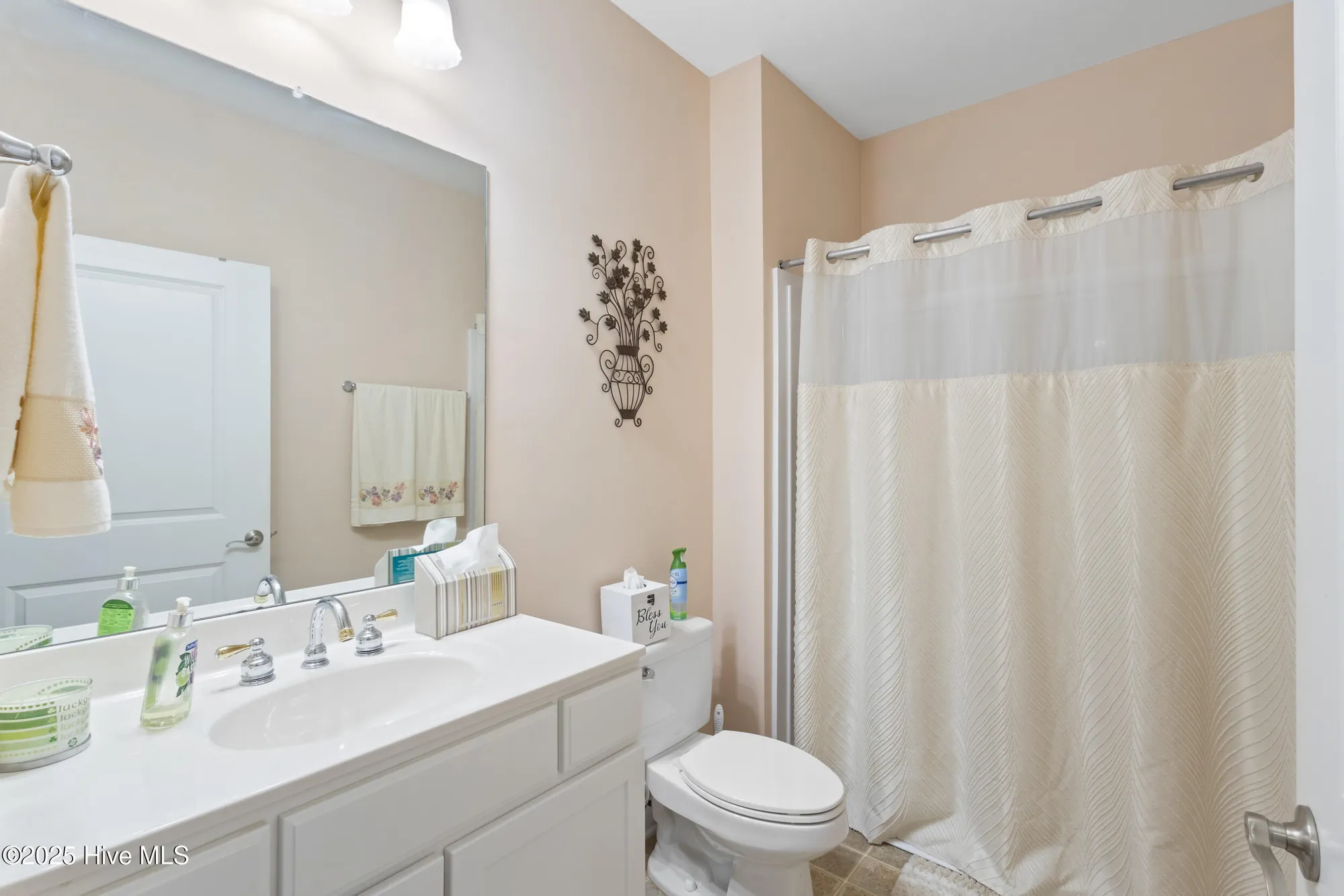 Property Slideshow image 21 of 38 | 221 woodlands way 6, Calabash, NC, 28467