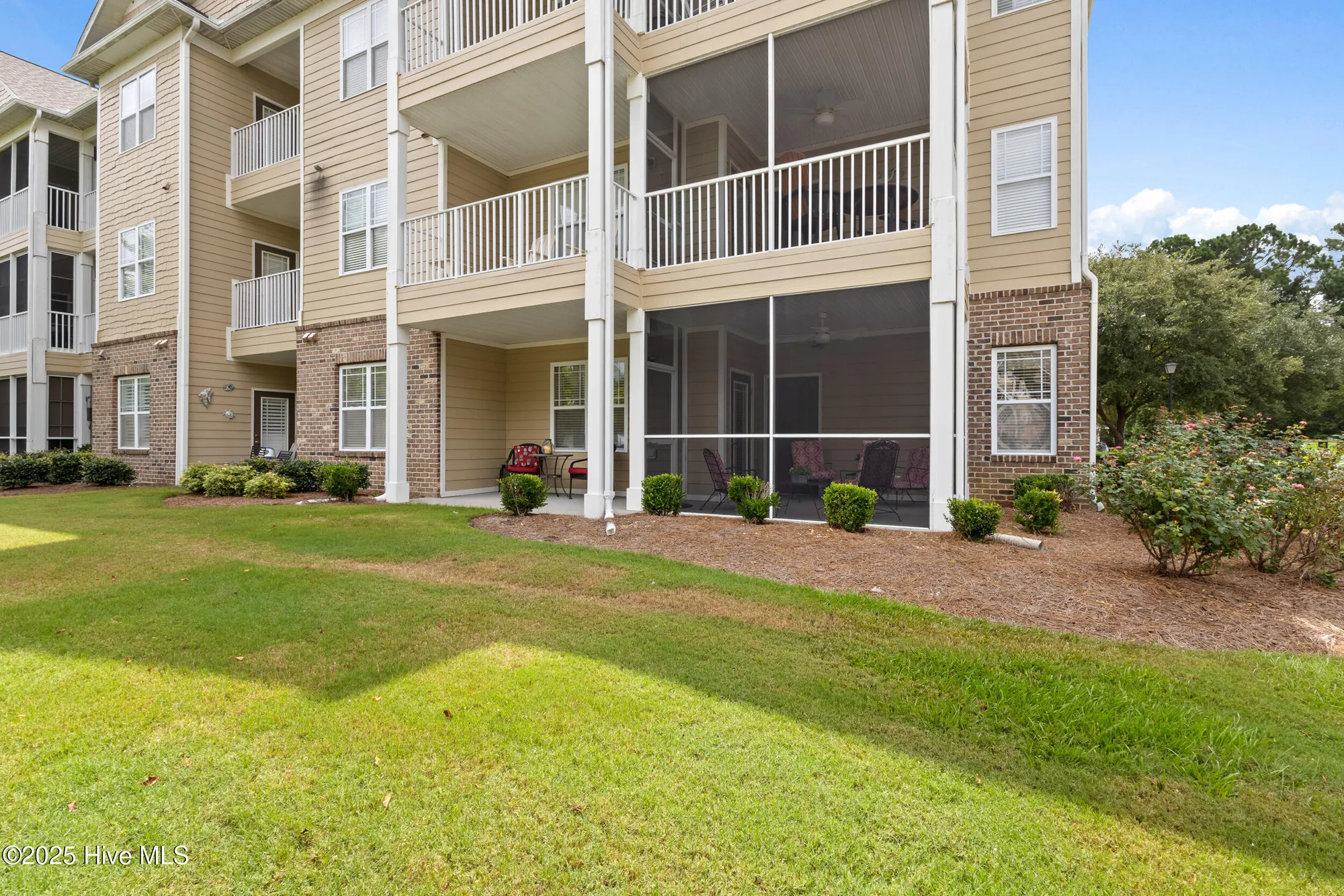 Property Slideshow image 36 of 38 | 221 woodlands way 6, Calabash, NC, 28467