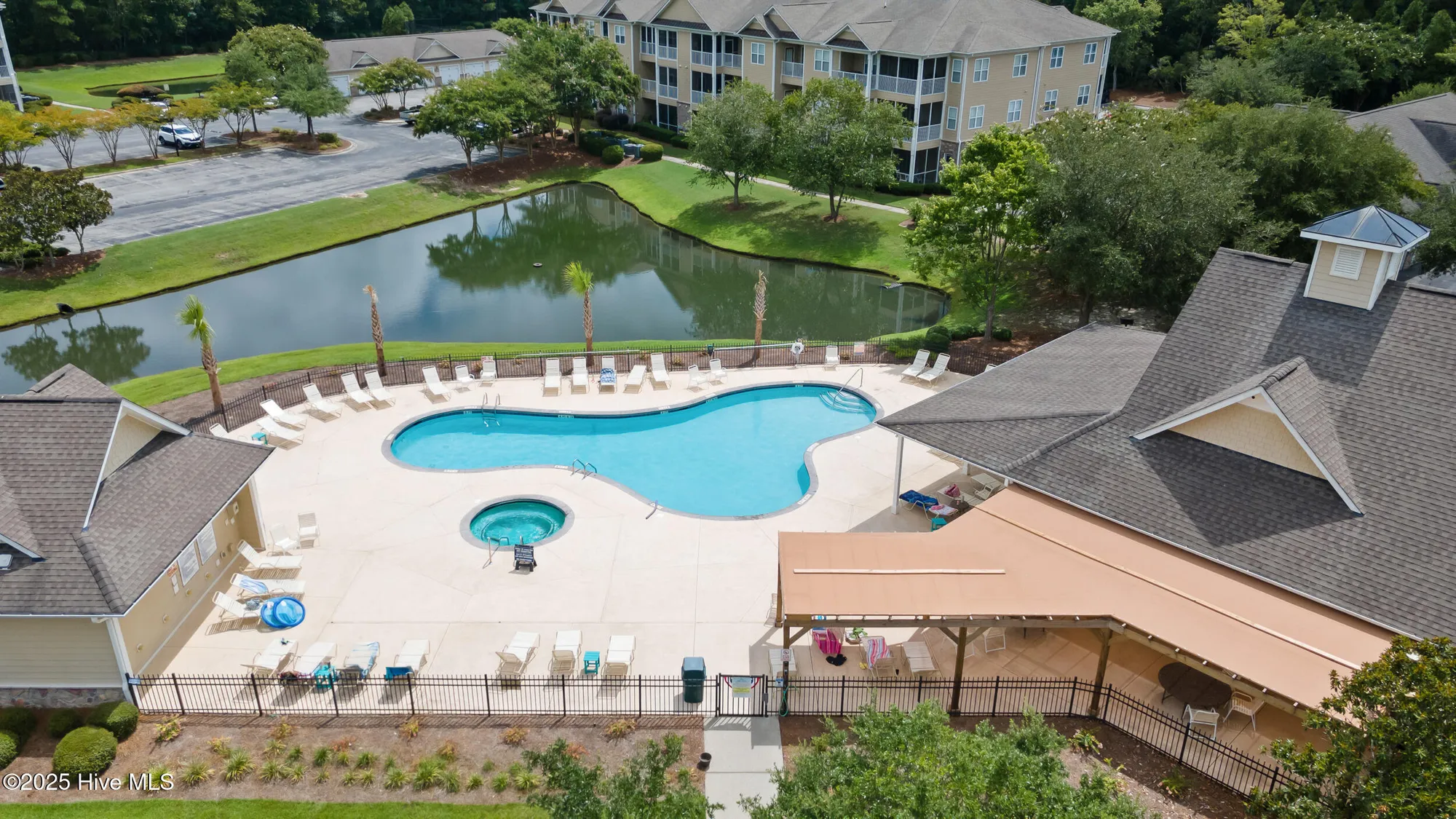 Property Slideshow image 37 of 38 | 221 woodlands way 6, Calabash, NC, 28467