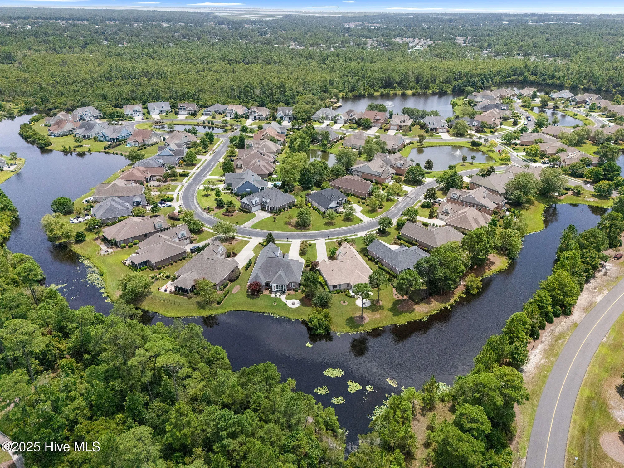 Property Slideshow image 54 of 88 | 4275 ashfield pl, Southport, NC, 28461