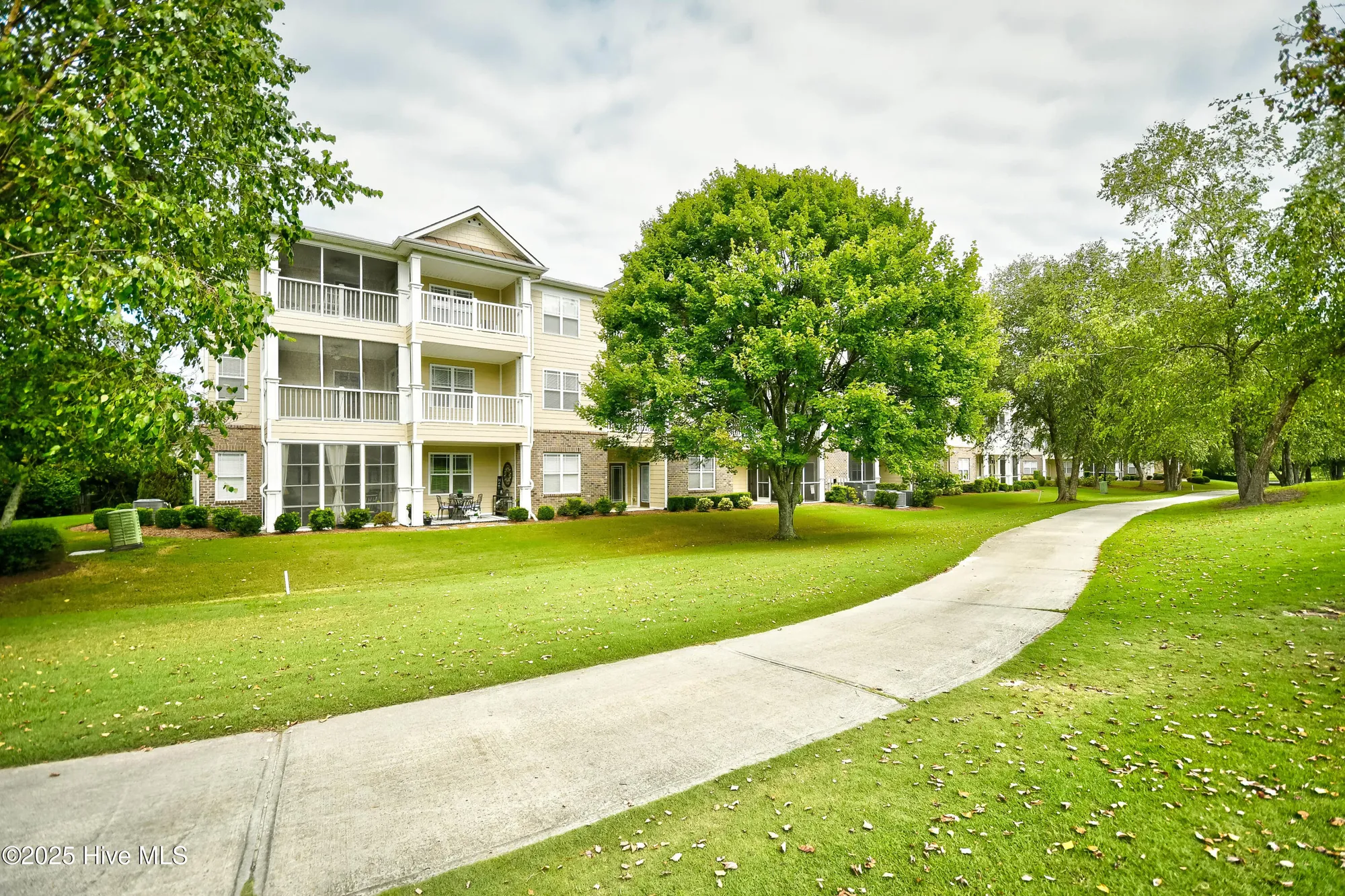 Property Slideshow image 37 of 46 | 250 s crow creek dr 23, Calabash, NC, 28467