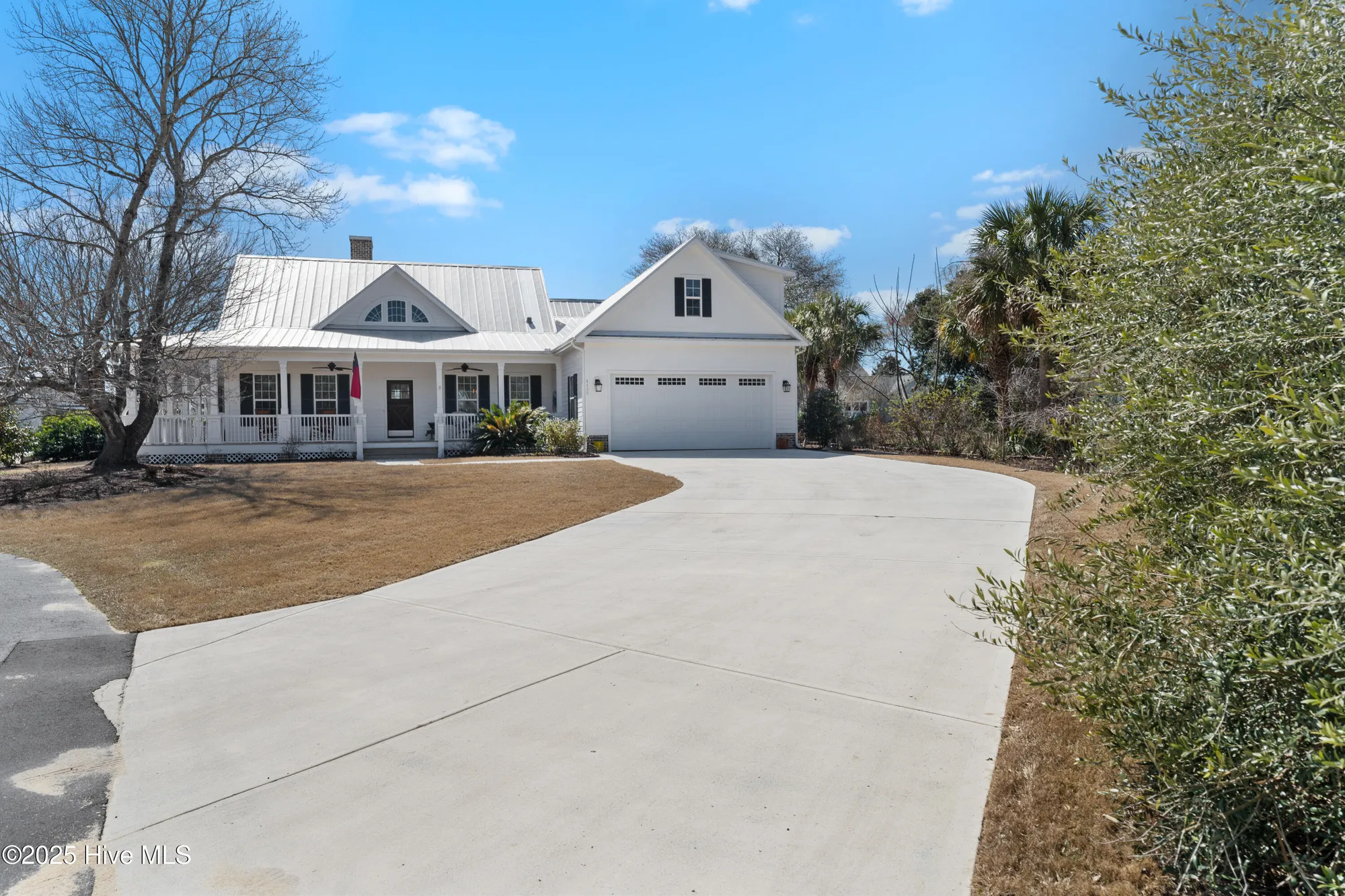 Property Slideshow image 6 of 80 | 4438 glenscape ln, Southport, NC, 28461