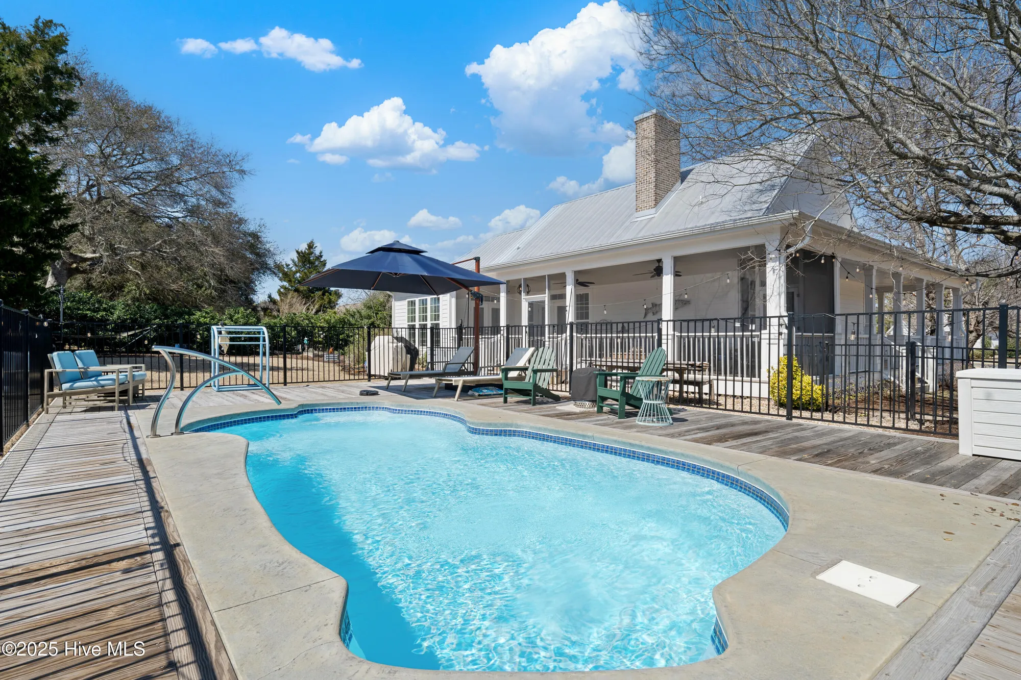 Property Slideshow image 32 of 80 | 4438 glenscape ln, Southport, NC, 28461