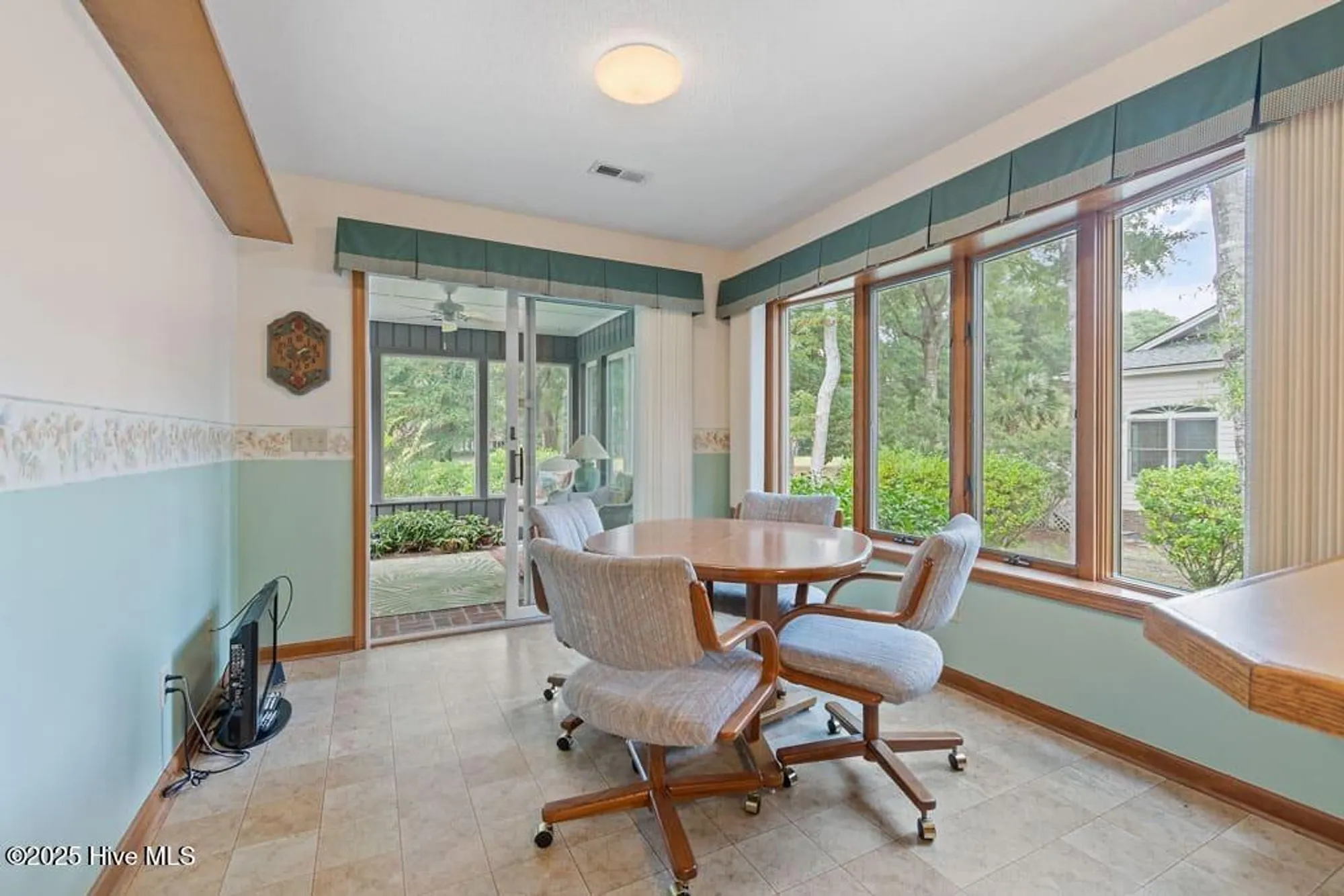 Property Slideshow image 35 of 92 | 401 sea trail dr, Sunset Beach, NC, 28468