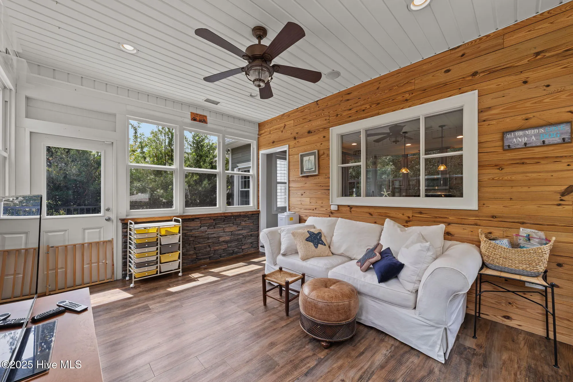 Property Slideshow image 17 of 40 | 1100 sea bourne way, Sunset Beach, NC, 28468