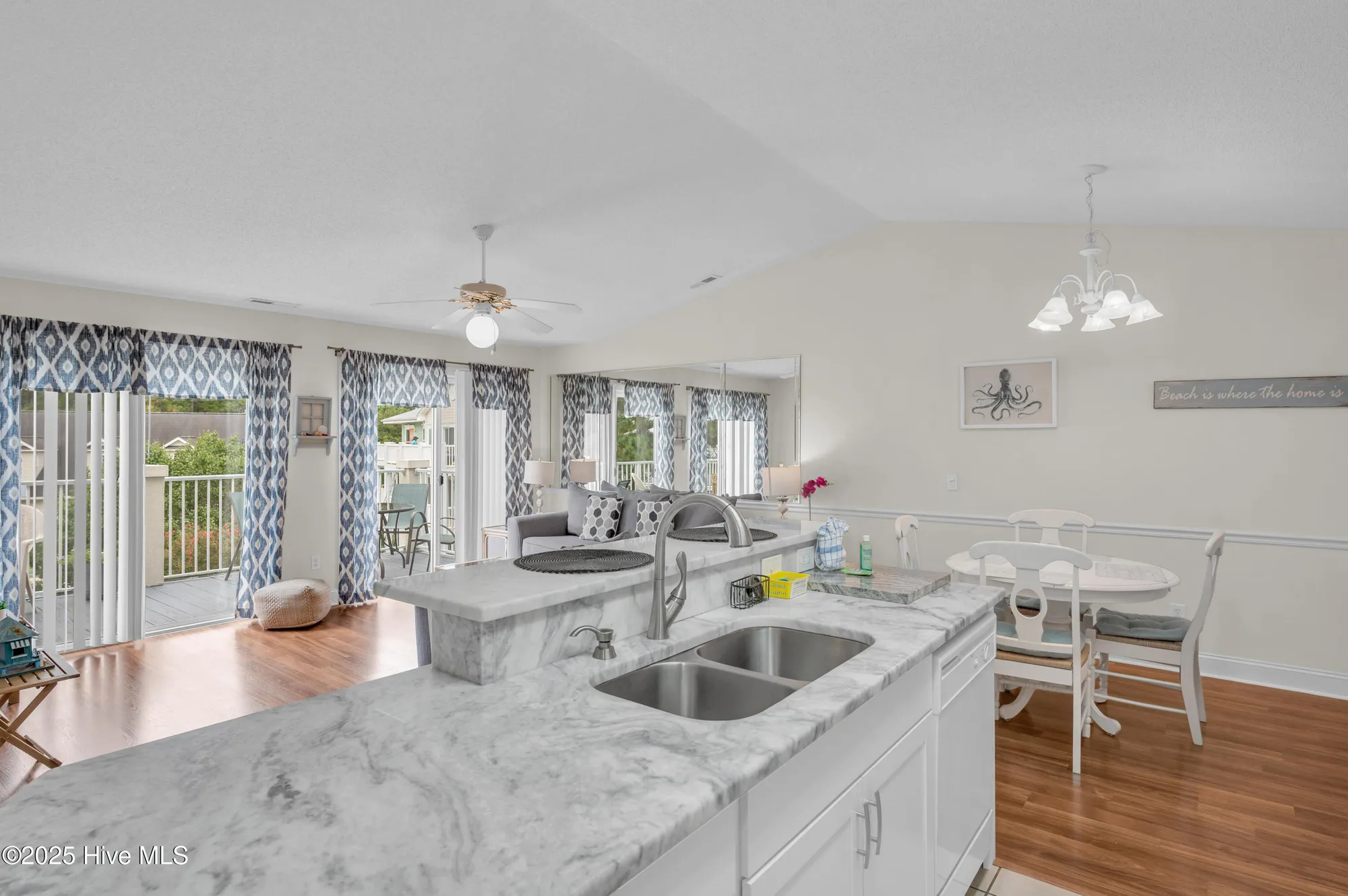 Property Slideshow image 12 of 41 | 330 s middleton dr nw unit 1208, Calabash, NC, 28467
