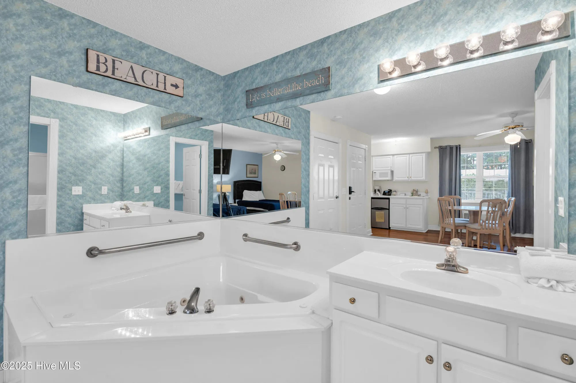 Property Slideshow image 27 of 41 | 330 s middleton dr nw unit 1208, Calabash, NC, 28467