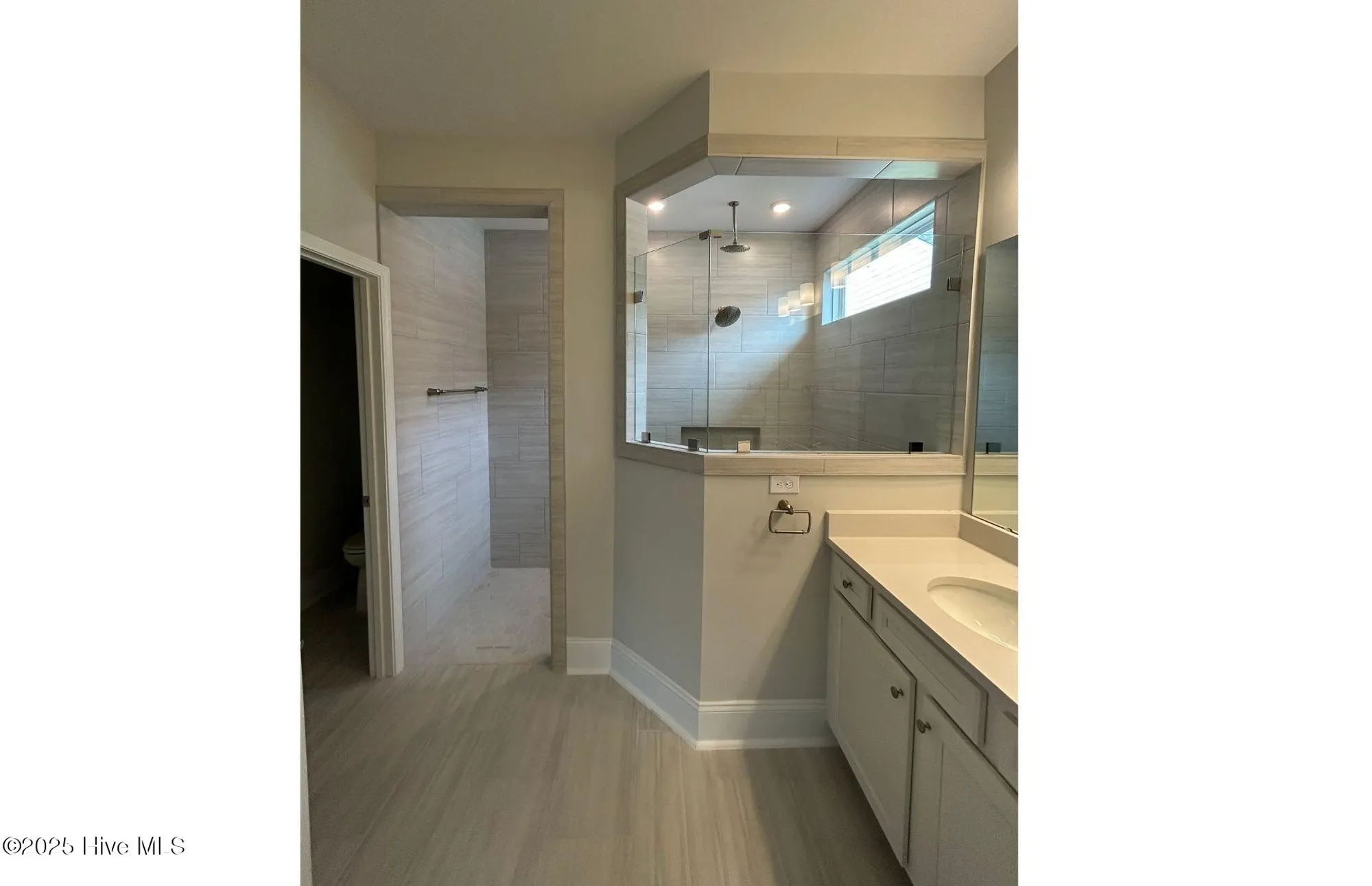 Property Slideshow image 17 of 30 | 5551 coral tide ave, Wilmington, NC, 28412