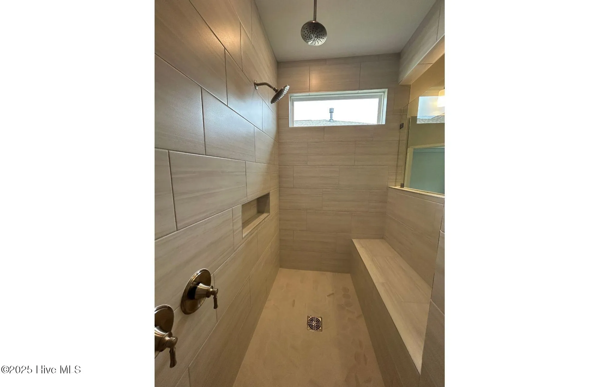 Property Slideshow image 18 of 30 | 5551 coral tide ave, Wilmington, NC, 28412