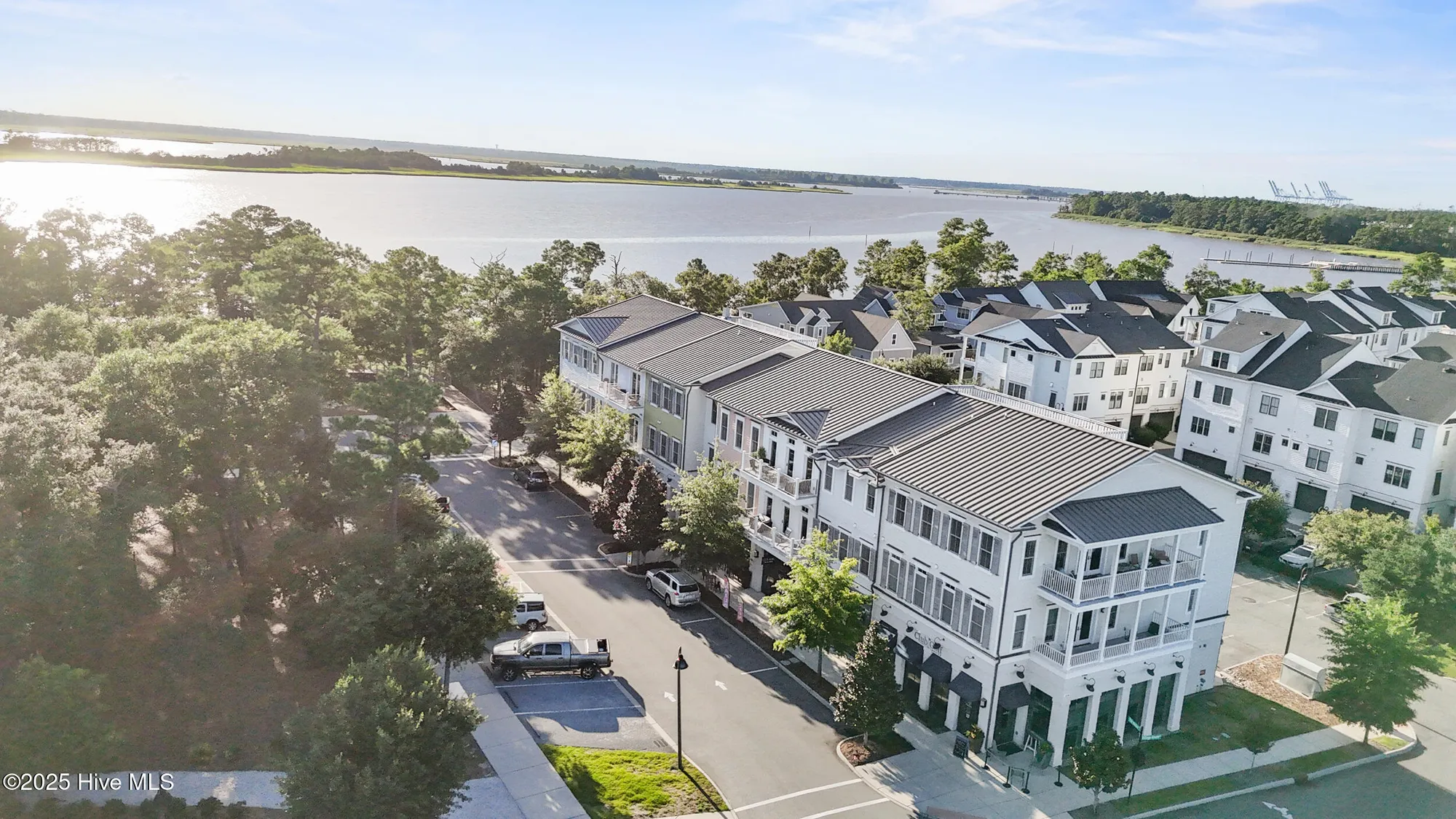 Property Slideshow image 69 of 71 | 4451 old towne st, Wilmington, NC, 28412