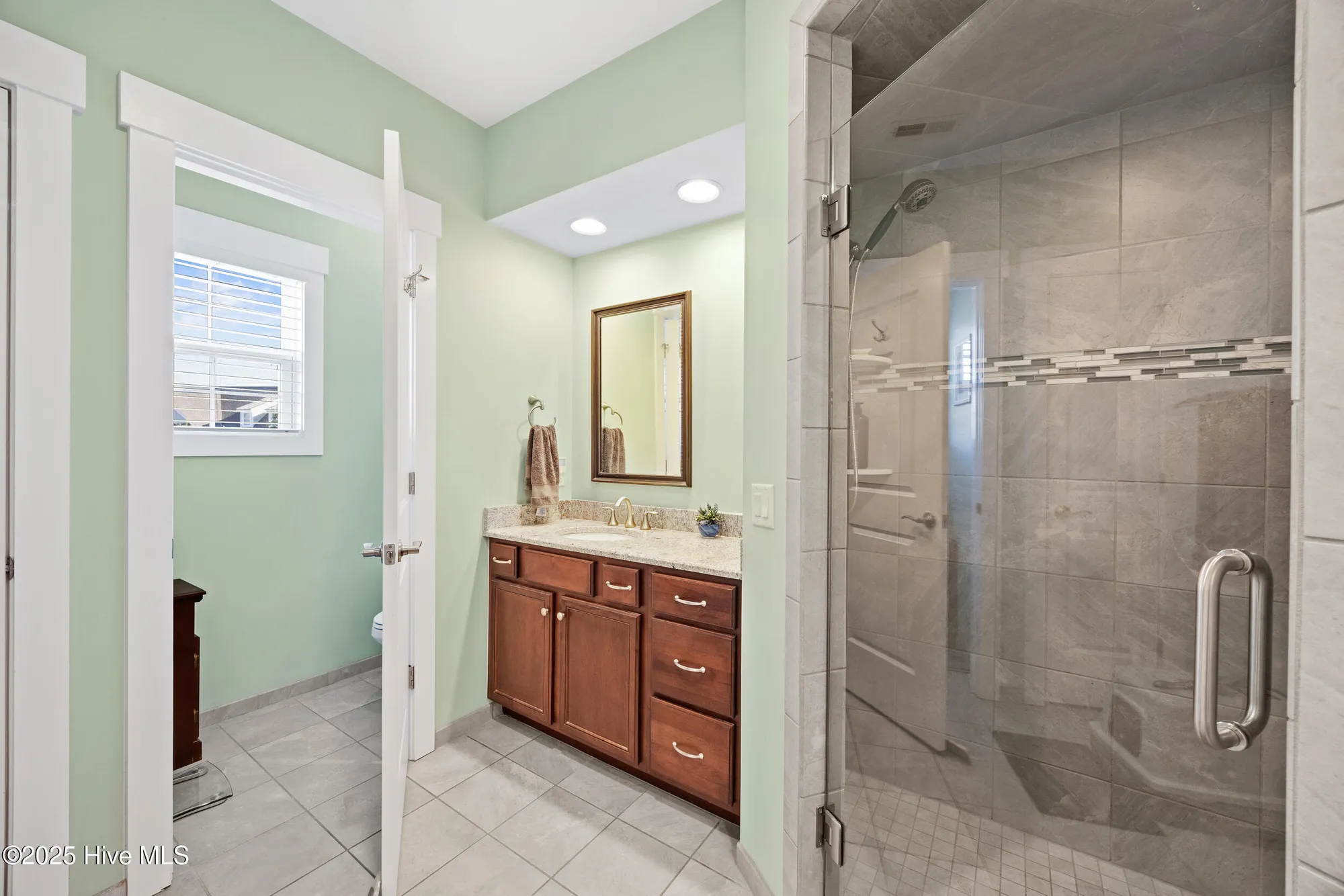 Property Slideshow image 33 of 71 | 4451 old towne st, Wilmington, NC, 28412