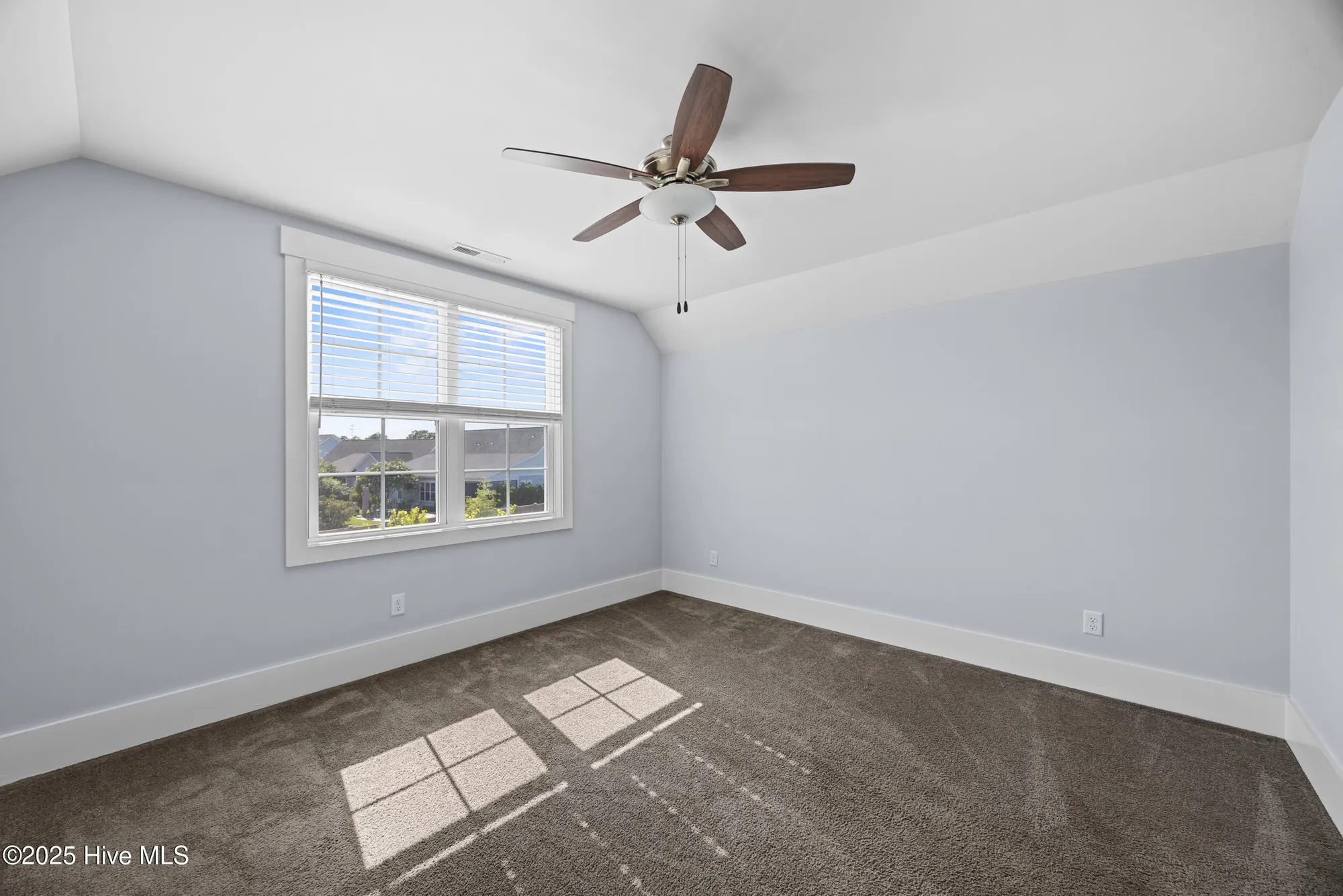 Property Slideshow image 39 of 71 | 4451 old towne st, Wilmington, NC, 28412