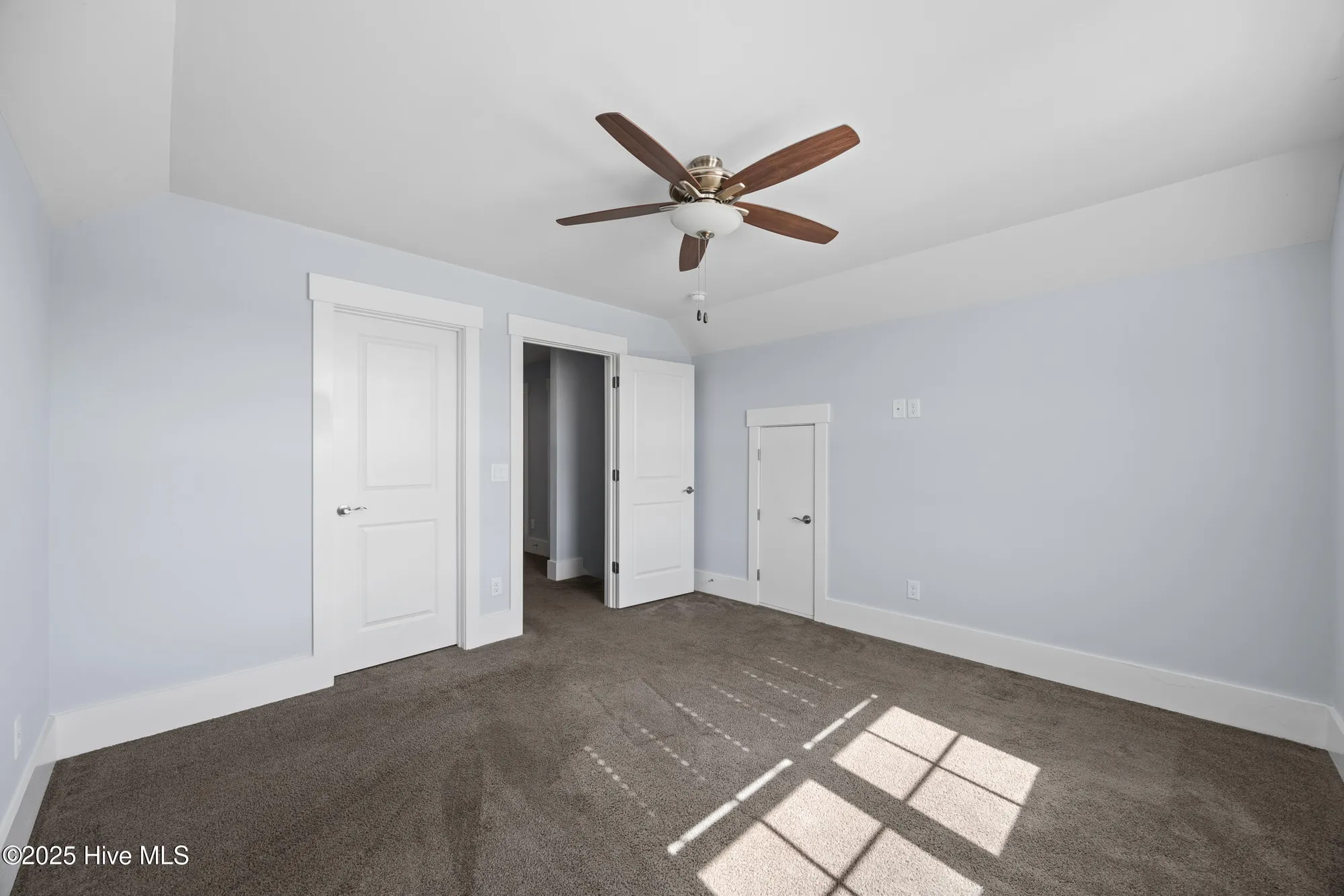 Property Slideshow image 41 of 71 | 4451 old towne st, Wilmington, NC, 28412