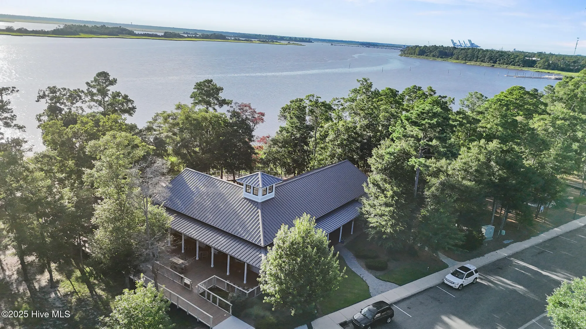 Property Slideshow image 70 of 71 | 4451 old towne st, Wilmington, NC, 28412