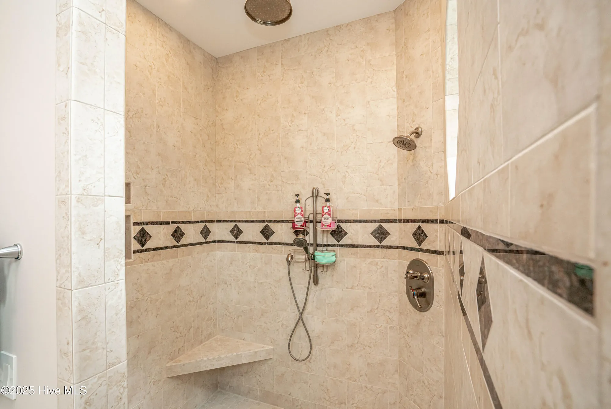 Property Slideshow image 20 of 84 | 537 gladstone cir, Ocean Isle Beach, NC, 28469