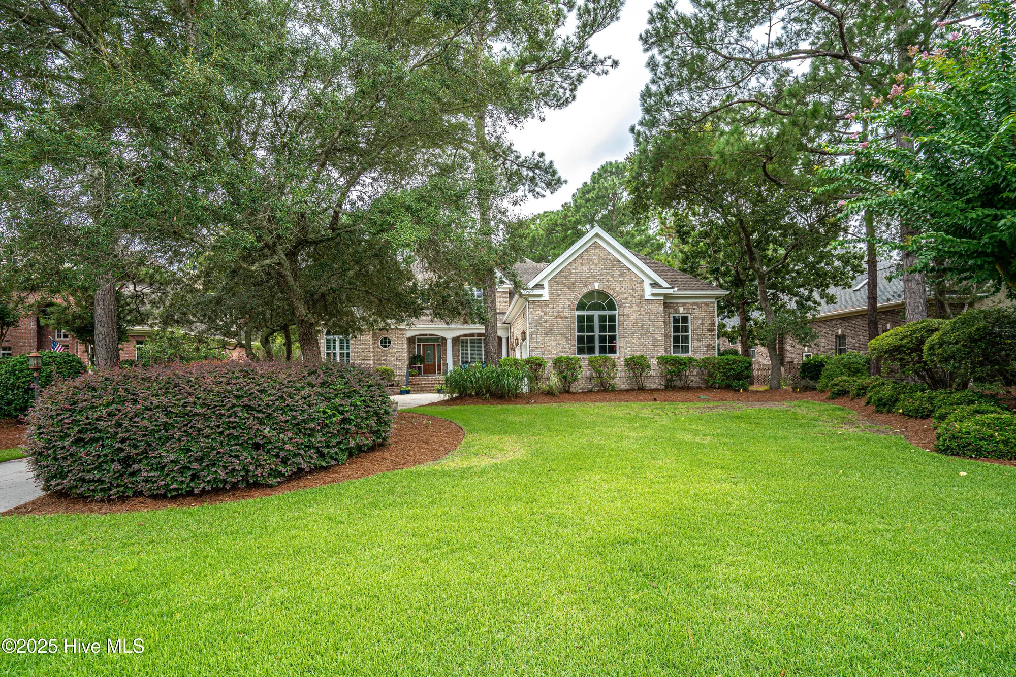 Property Slideshow image 6 of 84 | 537 gladstone cir, Ocean Isle Beach, NC, 28469