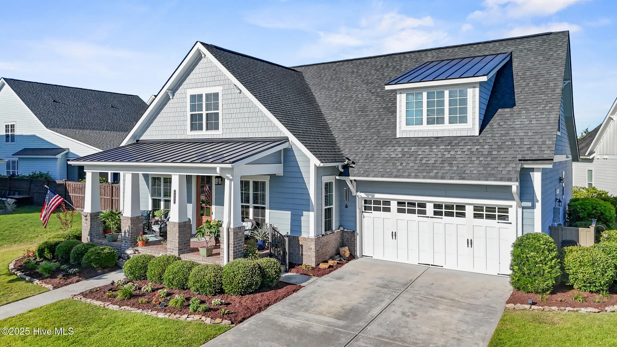 Property Slideshow image 2 of 71 | 4451 old towne st, Wilmington, NC, 28412