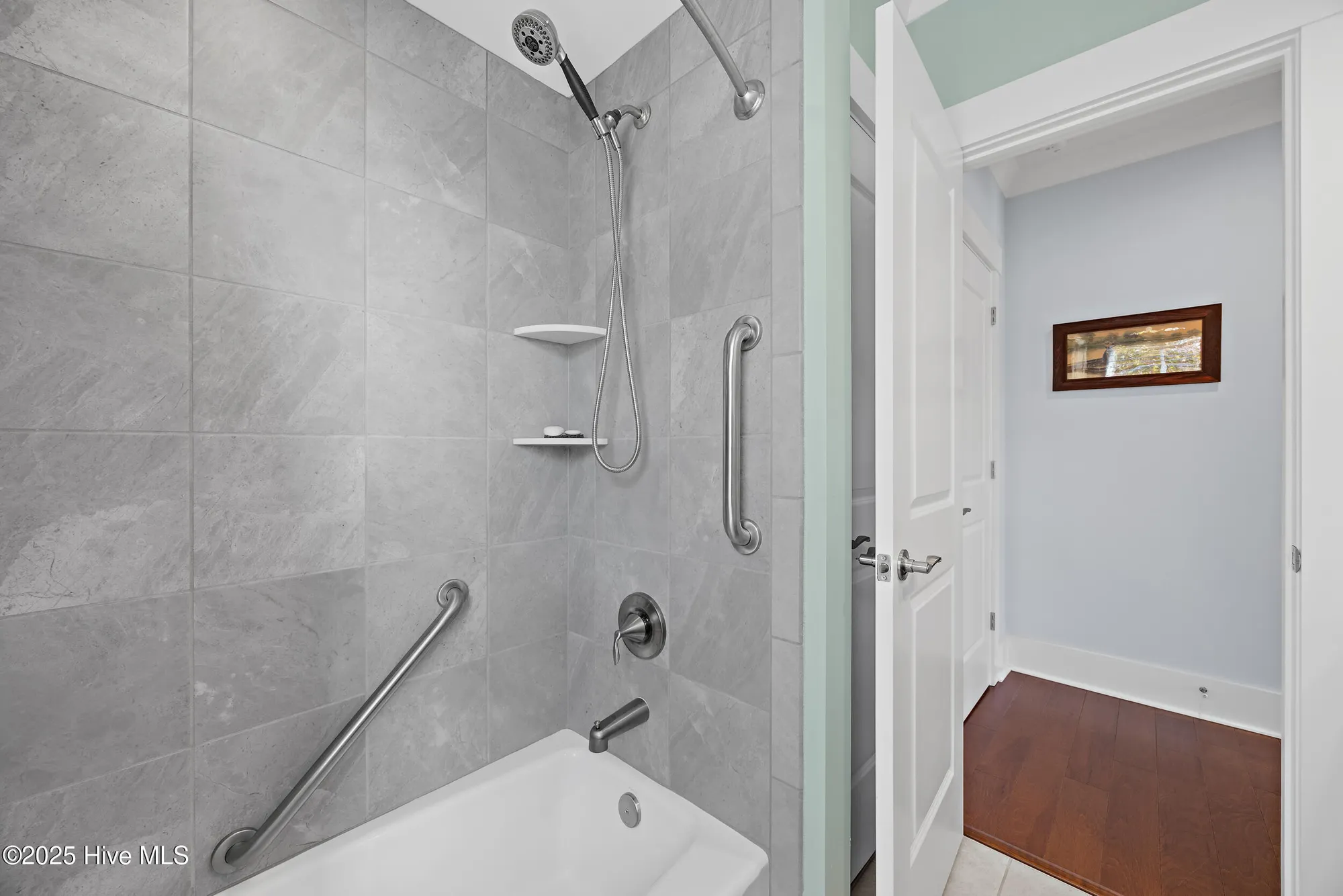 Property Slideshow image 19 of 71 | 4451 old towne st, Wilmington, NC, 28412