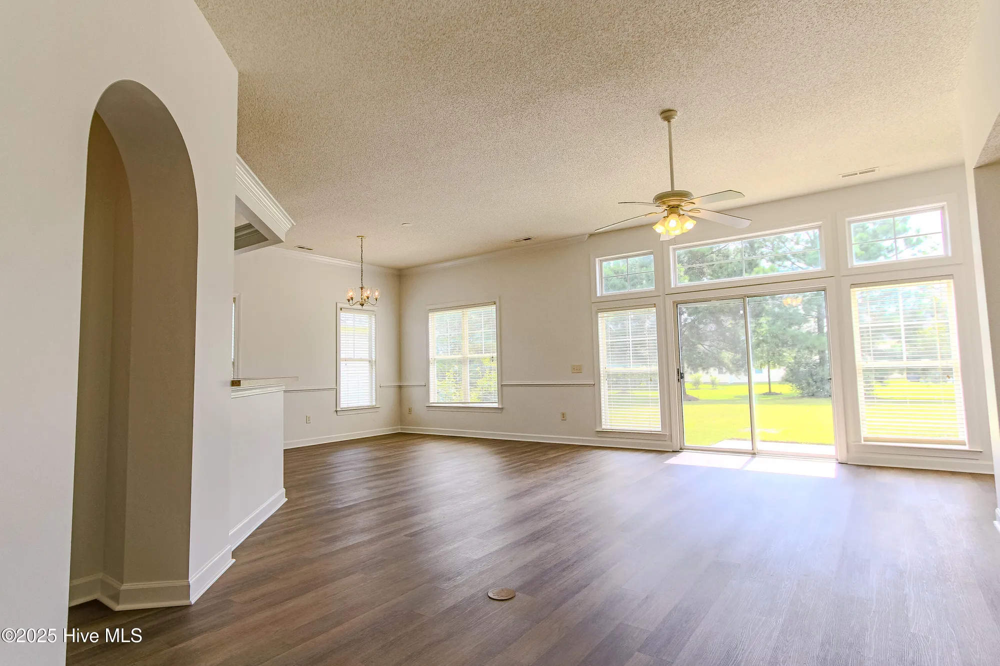 Property Slideshow image 15 of 61 | 1005 meadowlands trl, Calabash, NC, 28467