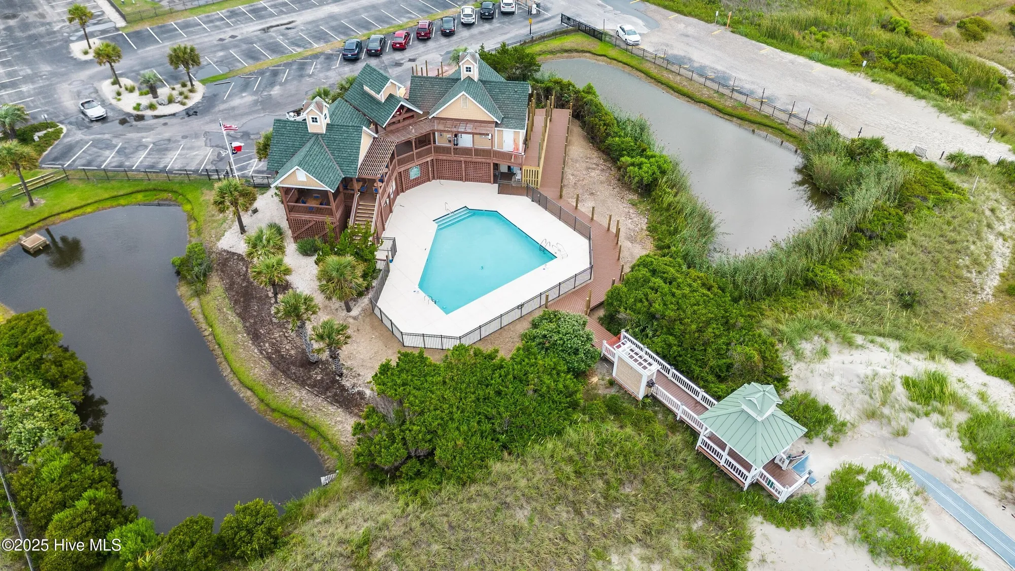 Property Slideshow image 65 of 73 | 3609 members club blvd, Southport, NC, 28461