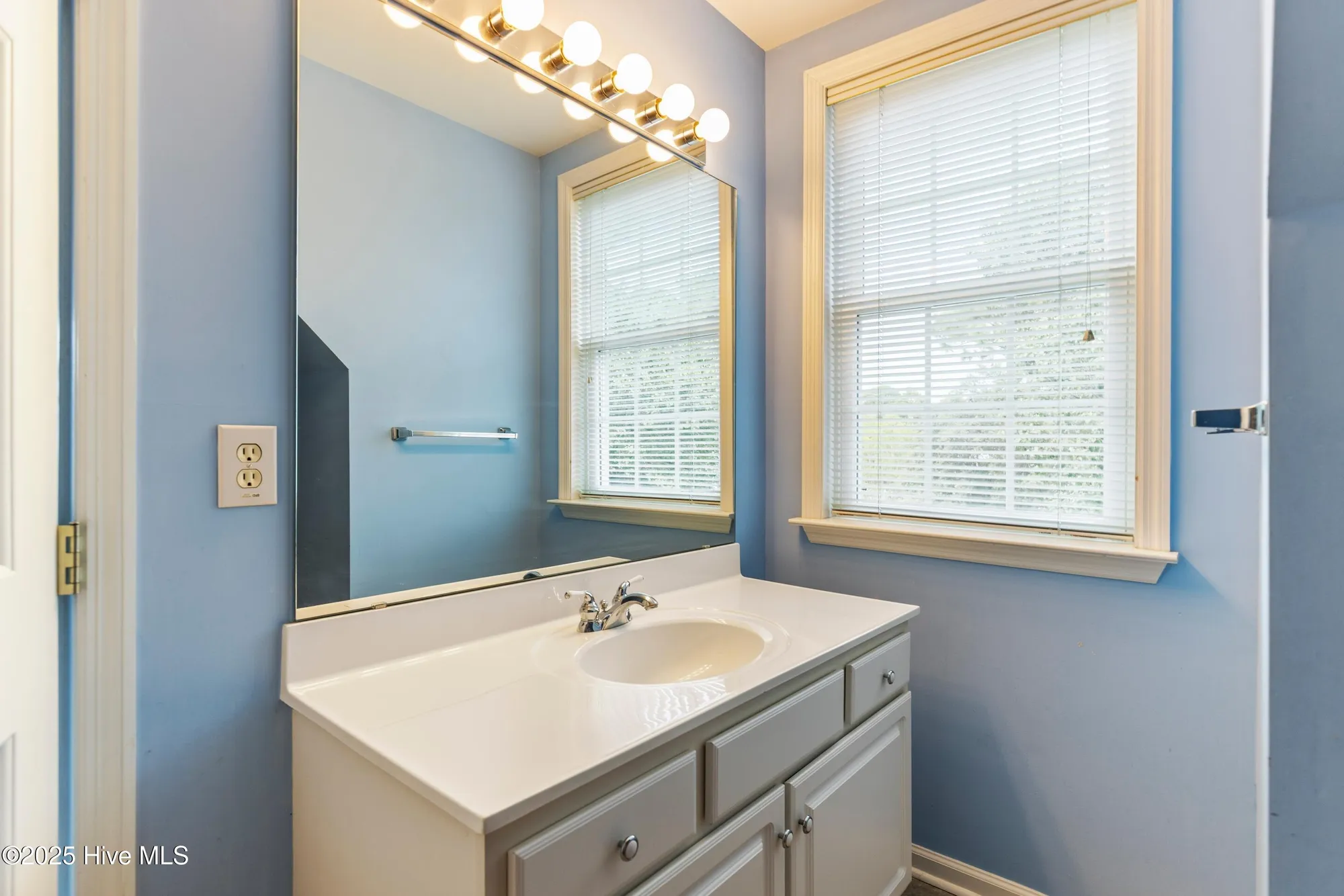 Property Slideshow image 43 of 73 | 3609 members club blvd, Southport, NC, 28461