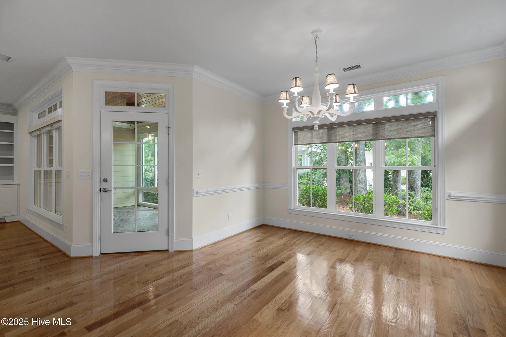 Property Slideshow image 14 of 84 | 402 cornubia dr, Castle Hayne, NC, 28429