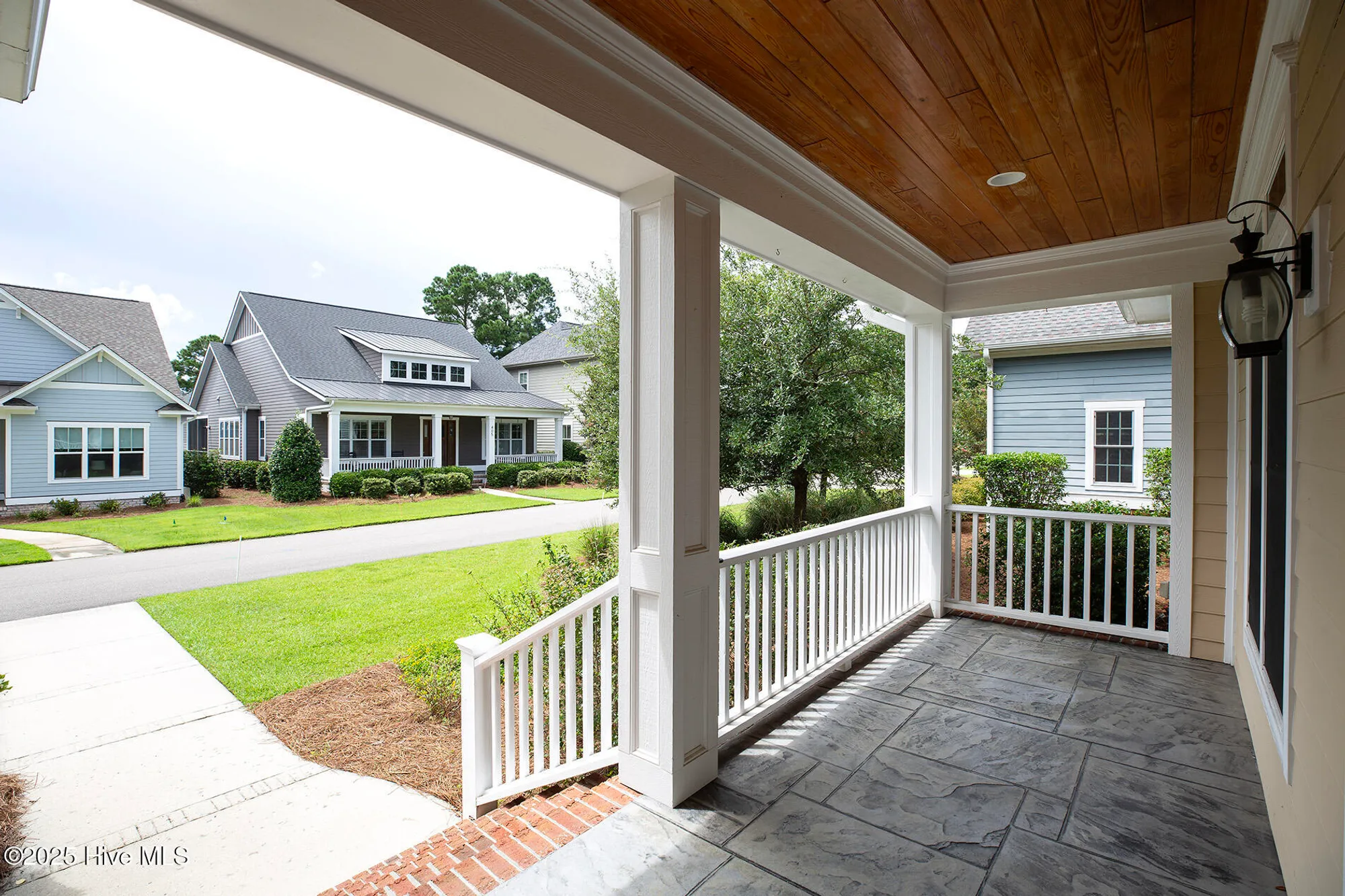 Property Slideshow image 3 of 84 | 402 cornubia dr, Castle Hayne, NC, 28429