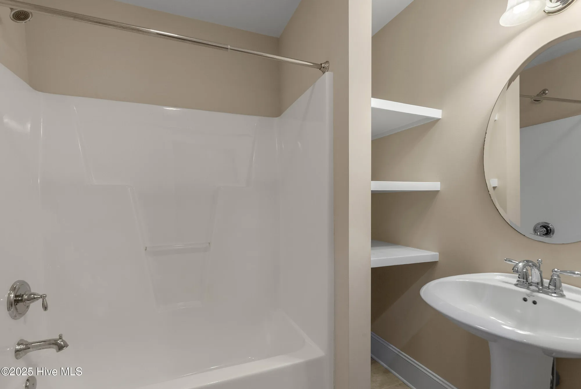 Property Slideshow image 46 of 84 | 402 cornubia dr, Castle Hayne, NC, 28429