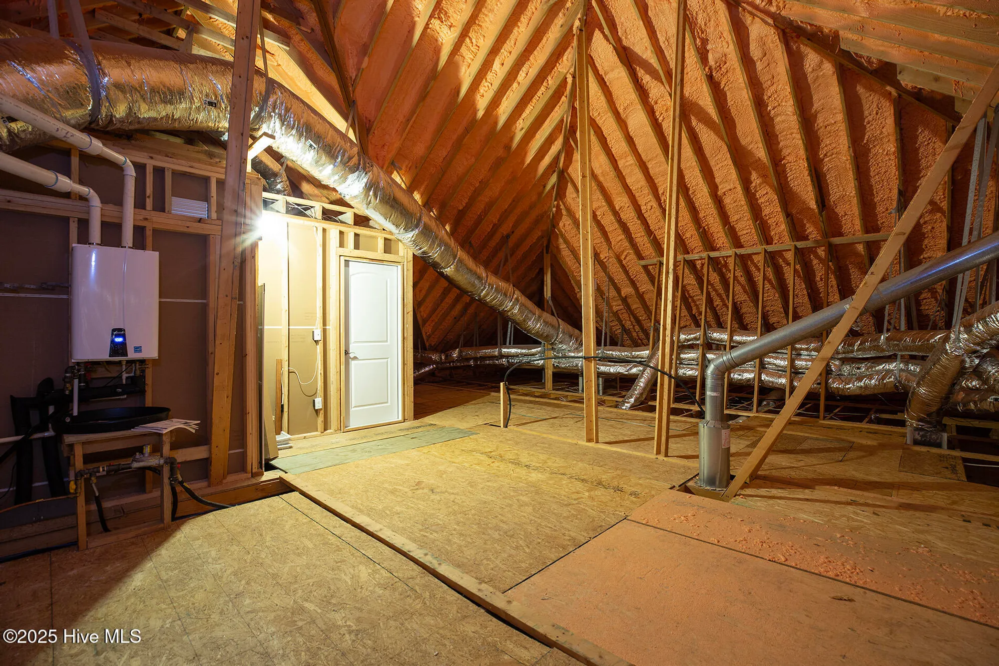 Property Slideshow image 48 of 84 | 402 cornubia dr, Castle Hayne, NC, 28429