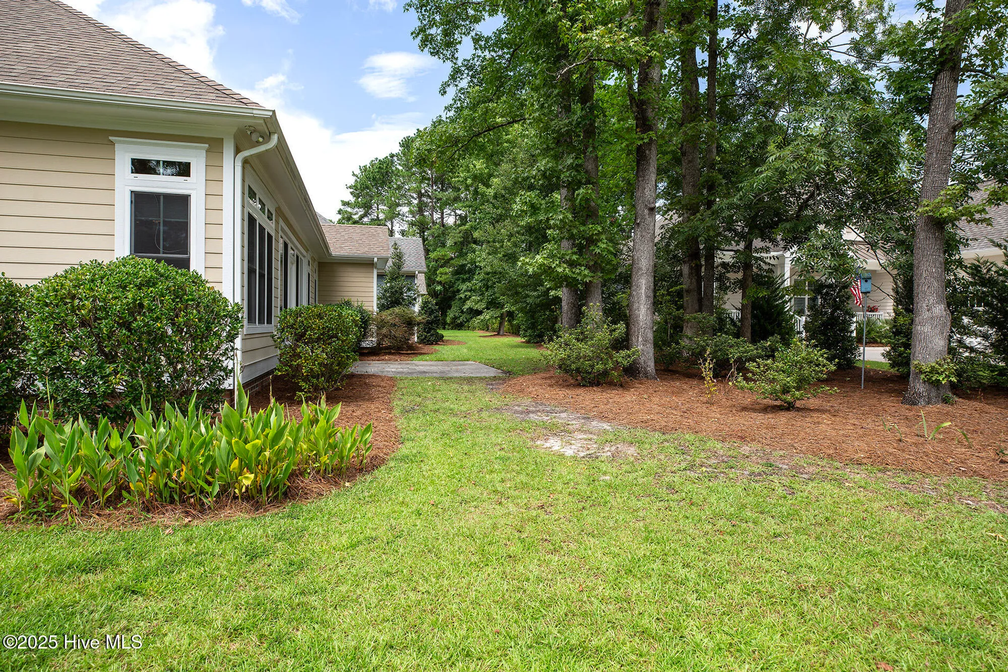 Property Slideshow image 49 of 84 | 402 cornubia dr, Castle Hayne, NC, 28429