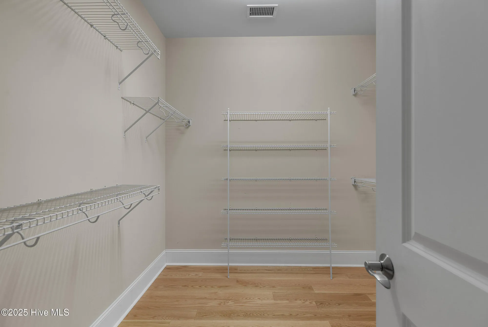 Property Slideshow image 35 of 84 | 402 cornubia dr, Castle Hayne, NC, 28429