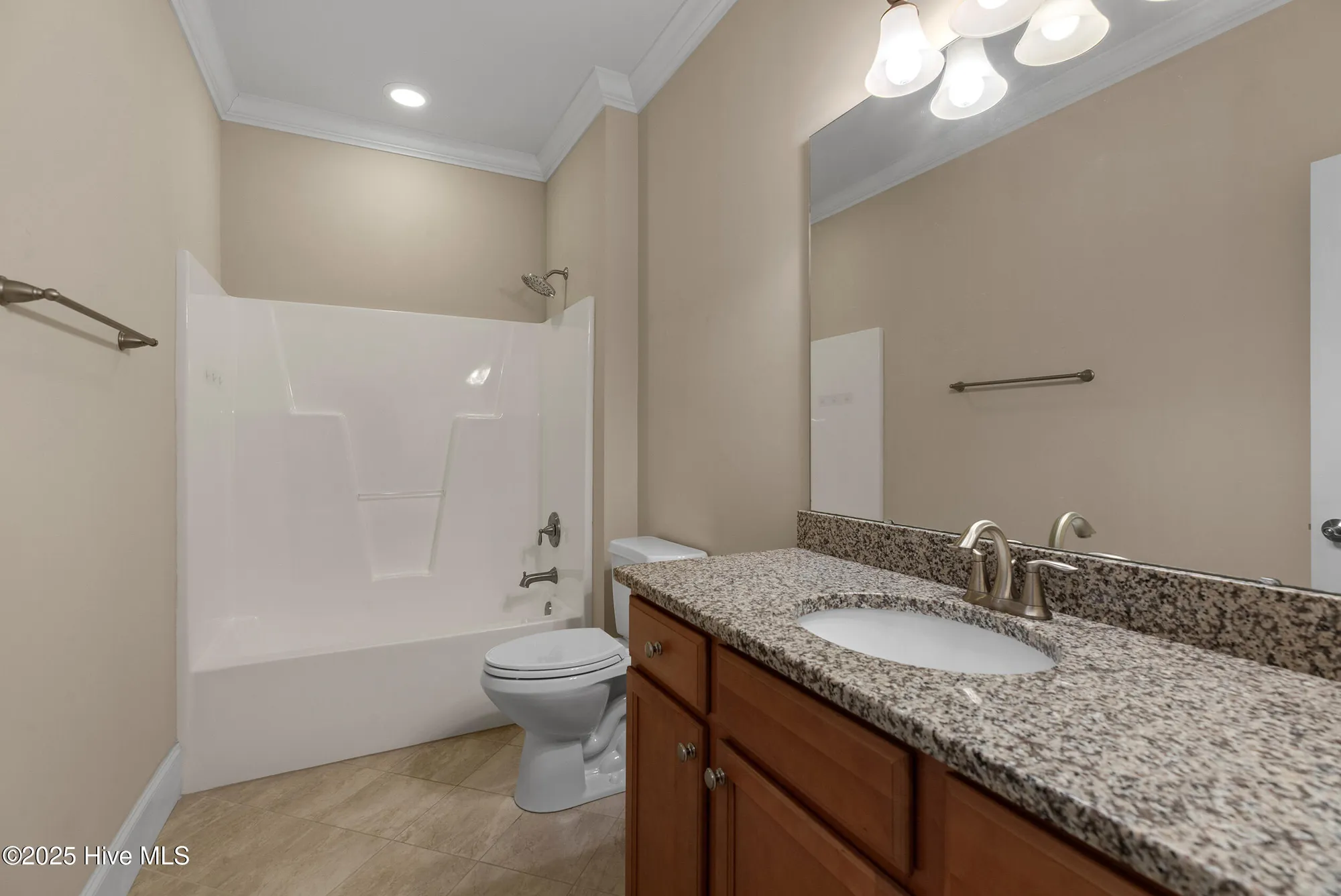 Property Slideshow image 42 of 84 | 402 cornubia dr, Castle Hayne, NC, 28429