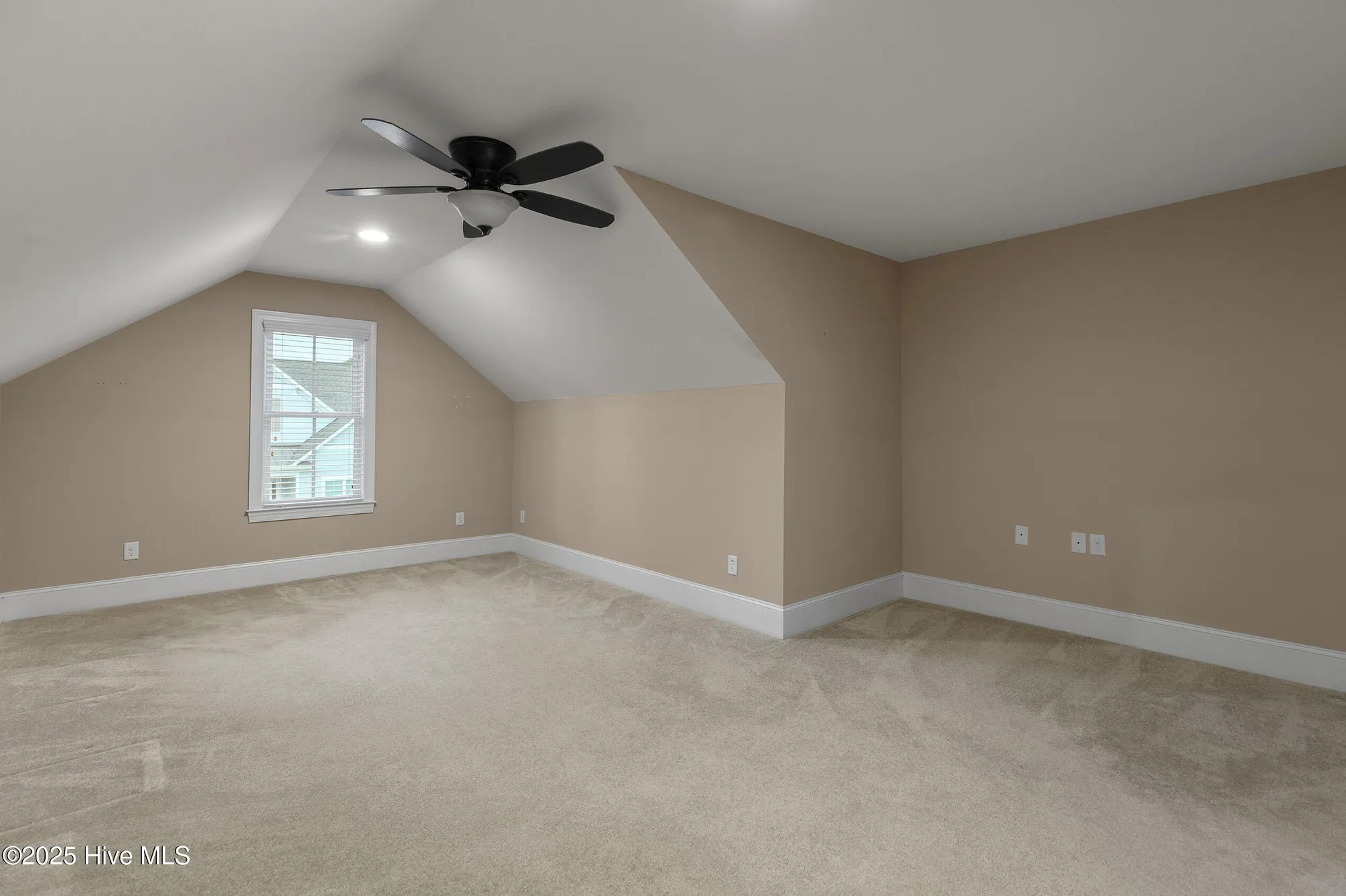 Property Slideshow image 43 of 84 | 402 cornubia dr, Castle Hayne, NC, 28429