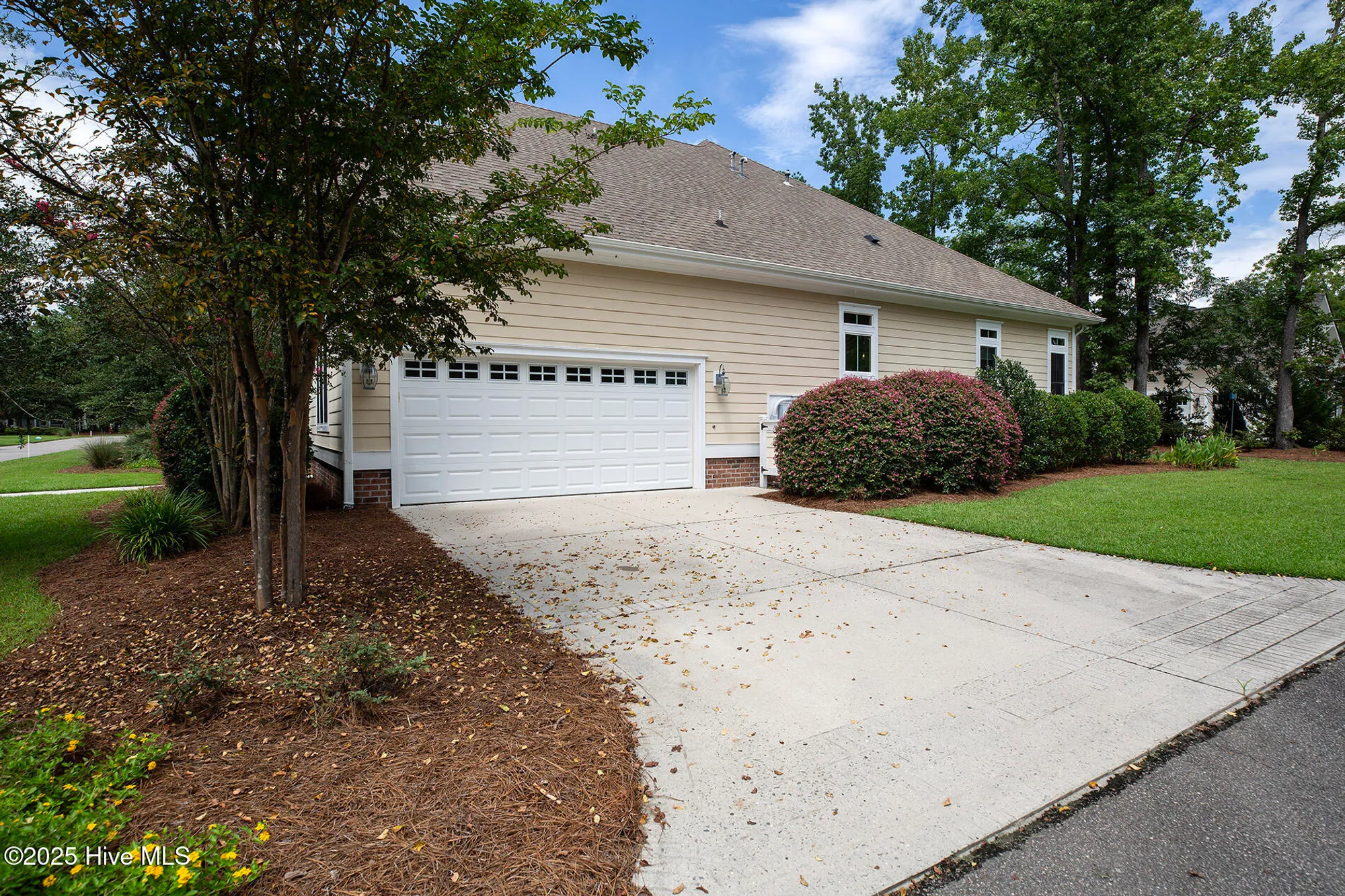 Property Slideshow image 51 of 84 | 402 cornubia dr, Castle Hayne, NC, 28429