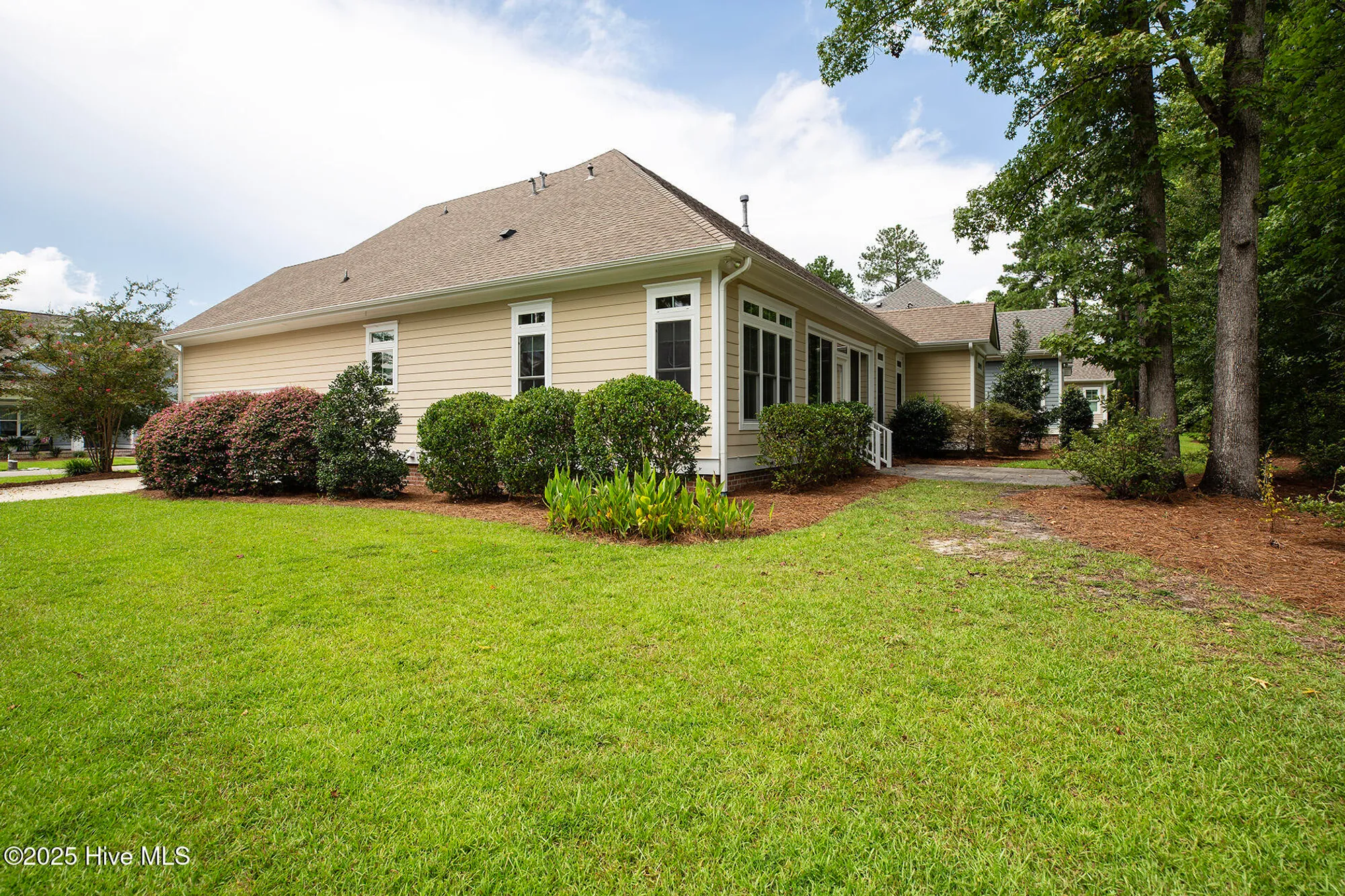 Property Slideshow image 55 of 84 | 402 cornubia dr, Castle Hayne, NC, 28429