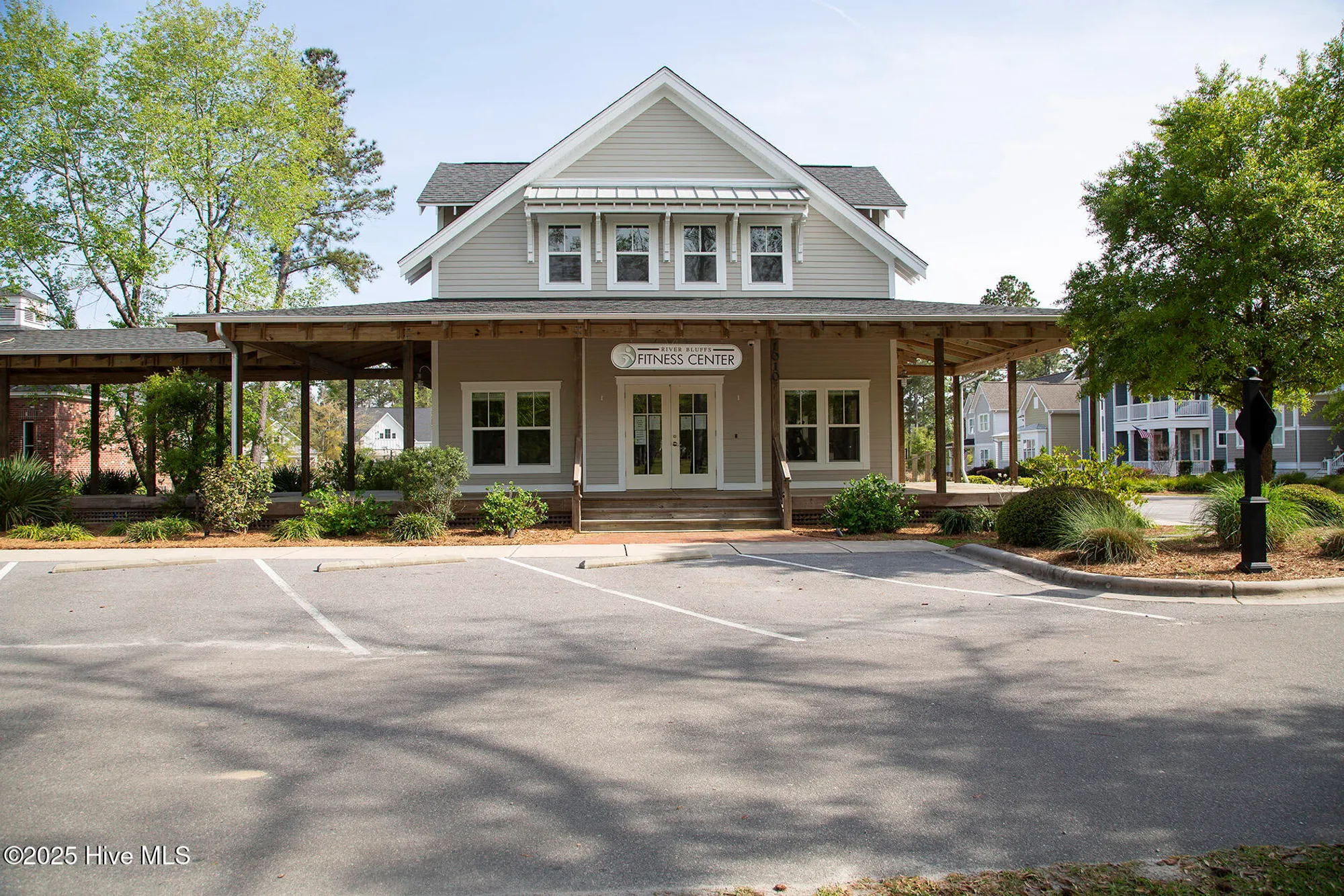 Property Slideshow image 66 of 84 | 402 cornubia dr, Castle Hayne, NC, 28429