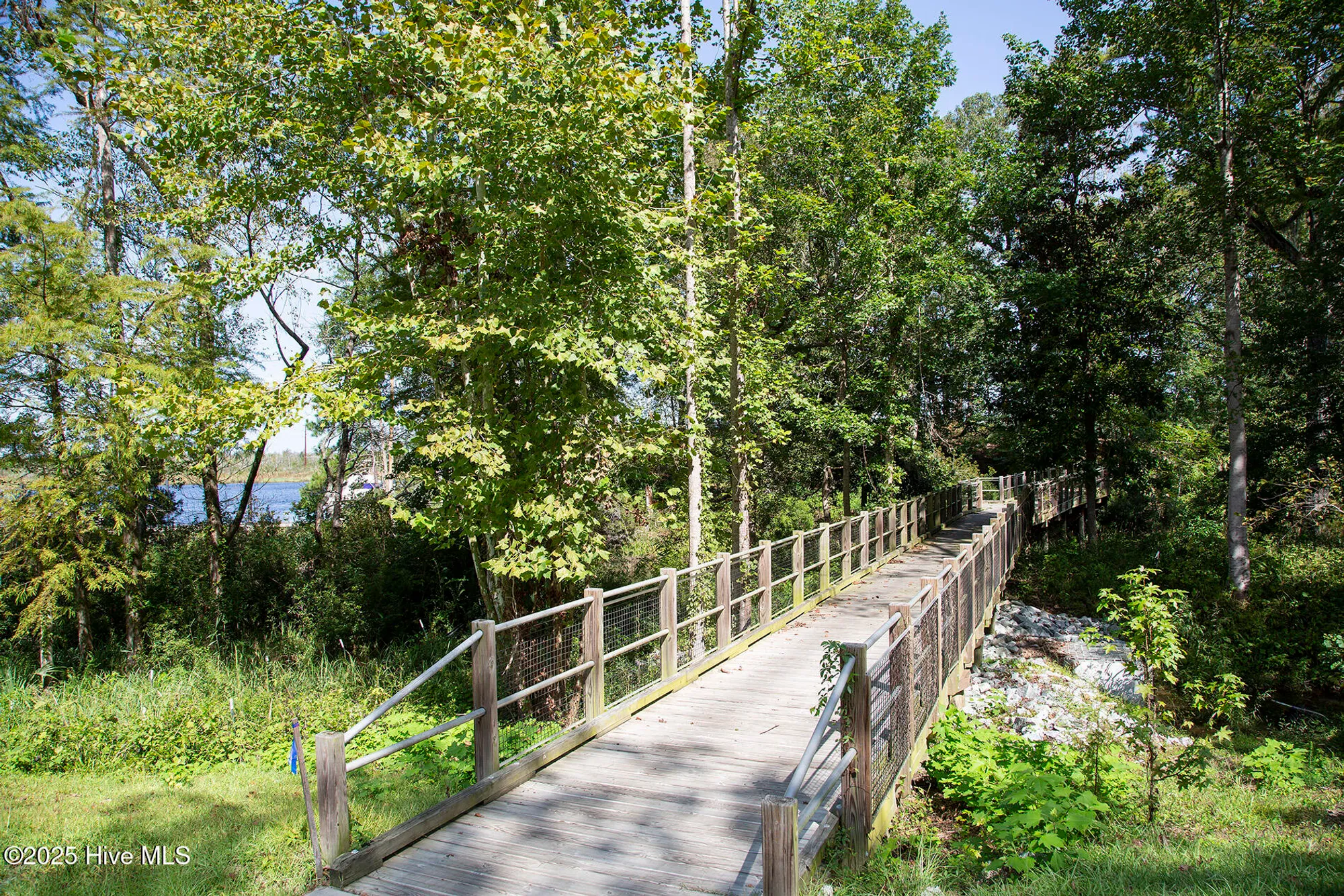 Property Slideshow image 56 of 84 | 402 cornubia dr, Castle Hayne, NC, 28429