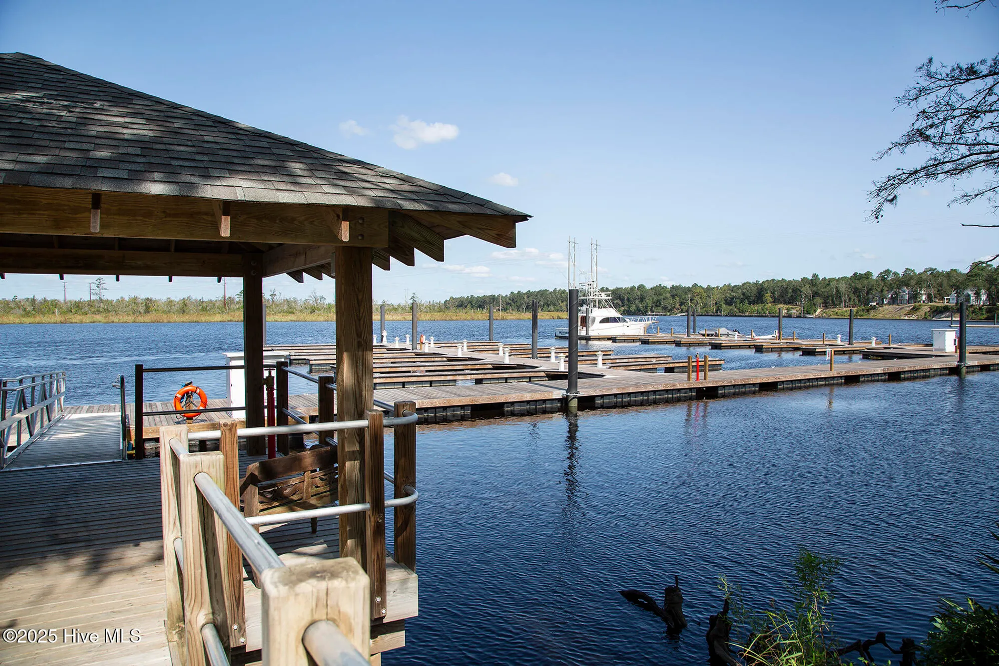 Property Slideshow image 57 of 84 | 402 cornubia dr, Castle Hayne, NC, 28429