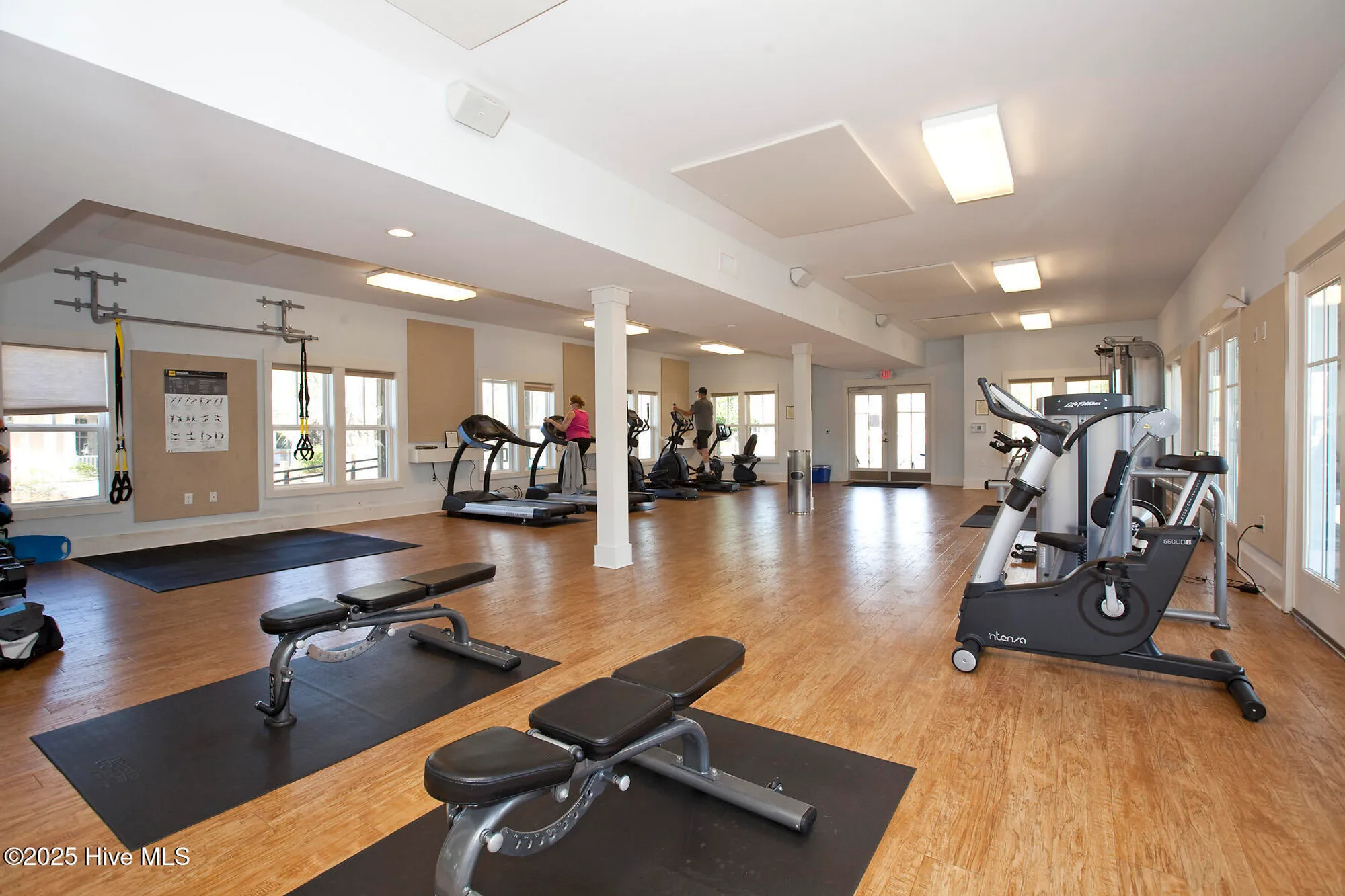 Property Slideshow image 68 of 84 | 402 cornubia dr, Castle Hayne, NC, 28429