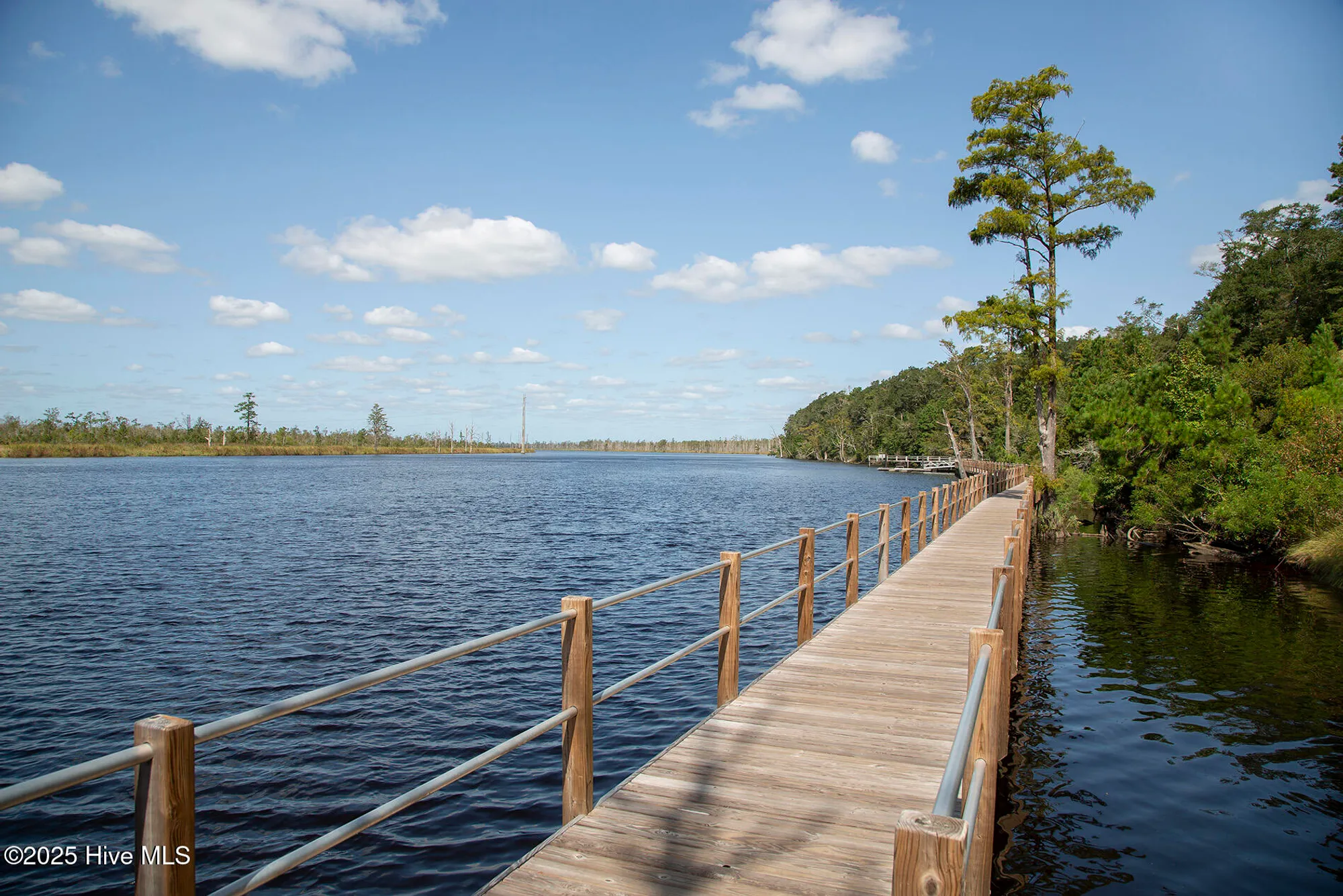 Property Slideshow image 59 of 84 | 402 cornubia dr, Castle Hayne, NC, 28429