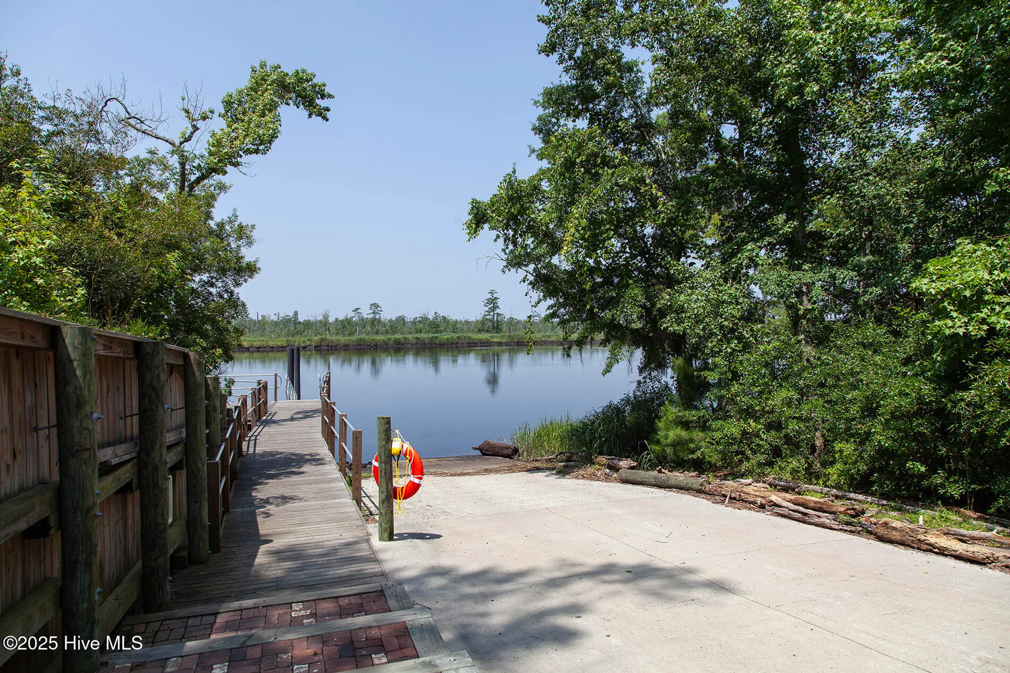 Property Slideshow image 61 of 84 | 402 cornubia dr, Castle Hayne, NC, 28429