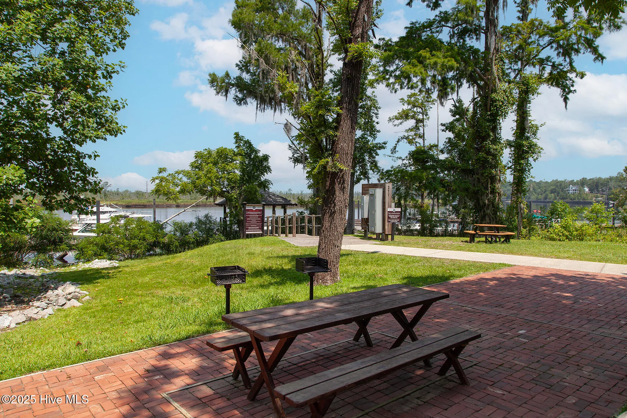 Property Slideshow image 74 of 84 | 402 cornubia dr, Castle Hayne, NC, 28429