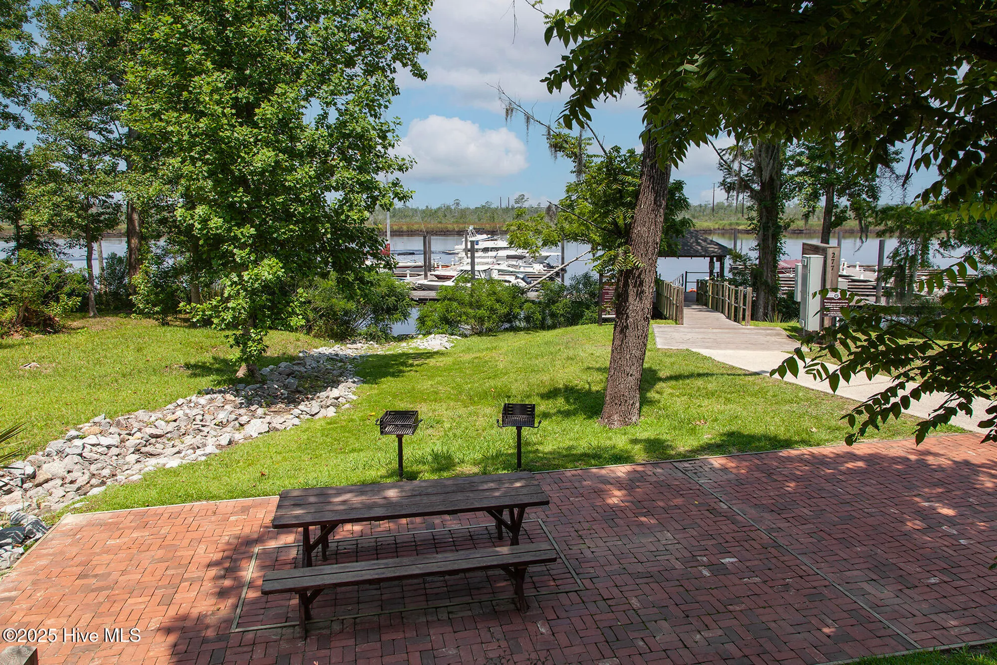 Property Slideshow image 75 of 84 | 402 cornubia dr, Castle Hayne, NC, 28429