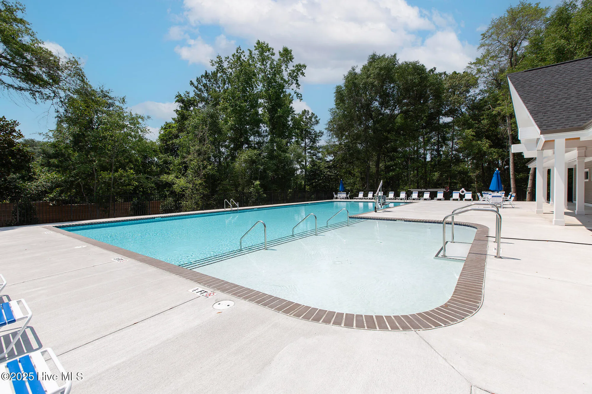 Property Slideshow image 79 of 84 | 402 cornubia dr, Castle Hayne, NC, 28429